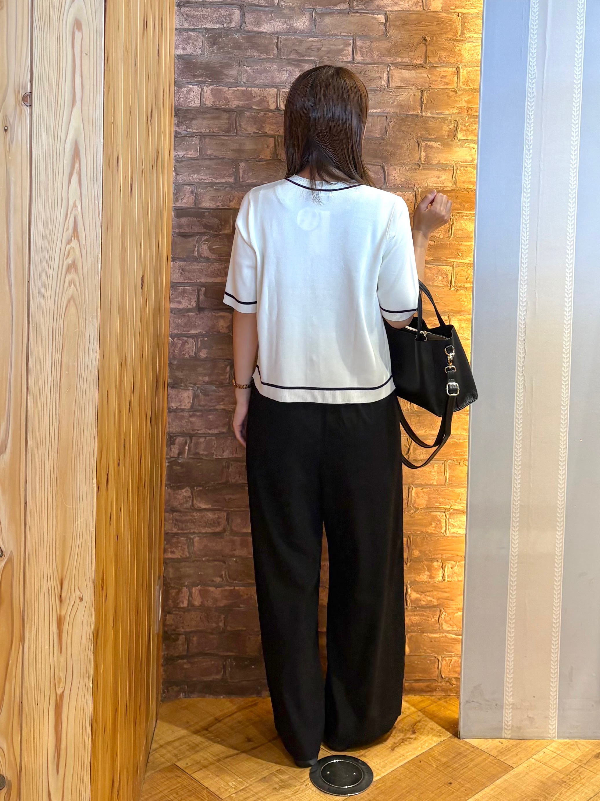mieさんの「SHOO･LA･RUE｜【UV/S-LL/洗濯機可】毛玉になりにくい 配色5分袖カーディガン」を使ったコーディネート