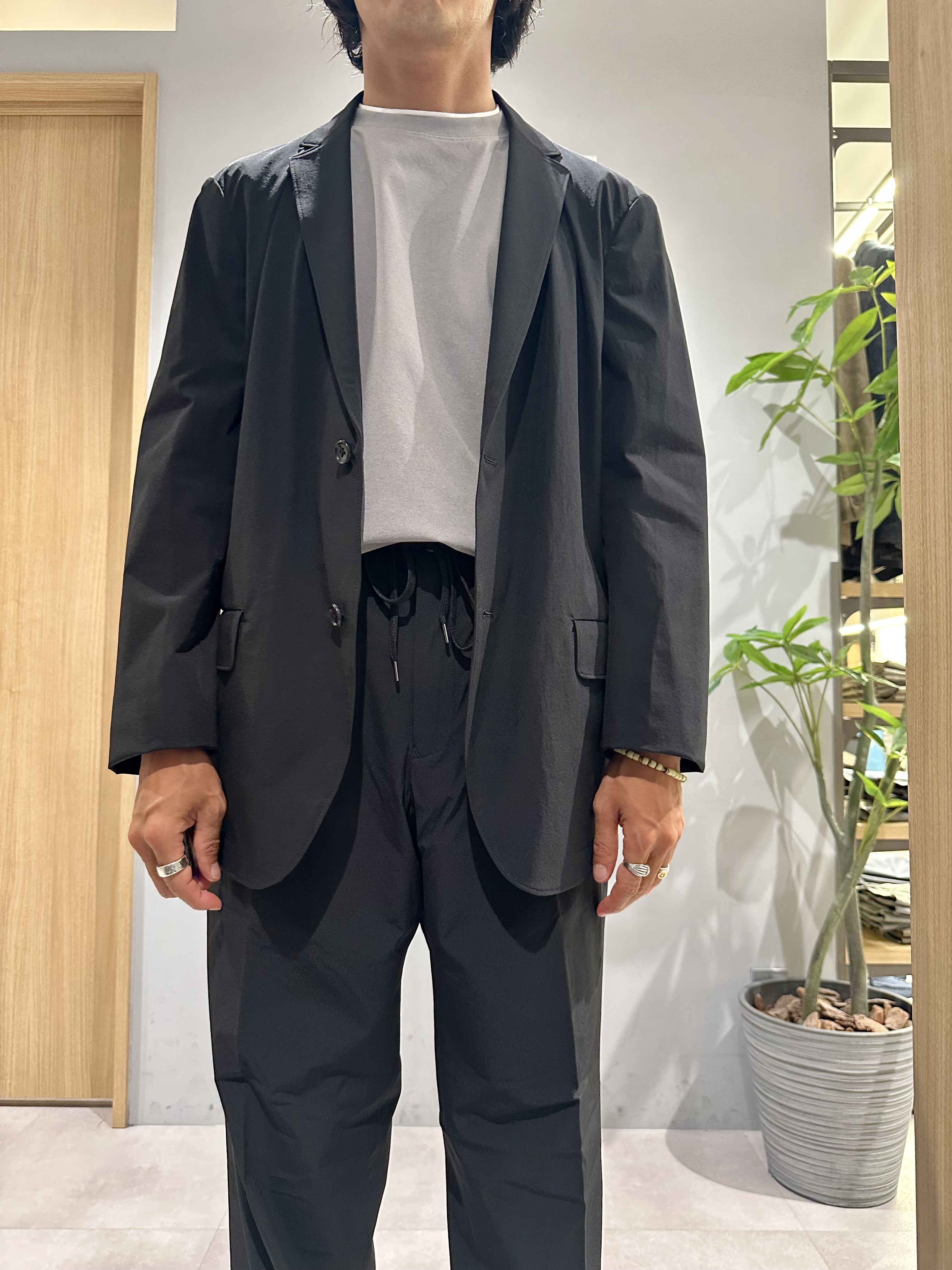 obaさんの「TAKEO KIKUCHI｜3Dナイロン ジャケット」を使ったコーディネート