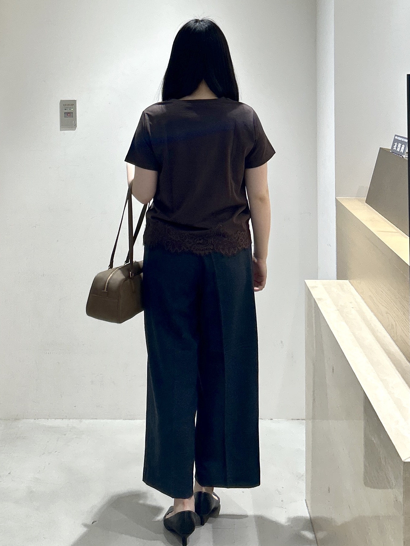 sayaさんの「OPAQUE.CLIP｜【接触冷感／UVケア】裾レースロゴTシャツ《洗濯機OK／S-3L》」を使ったコーディネート