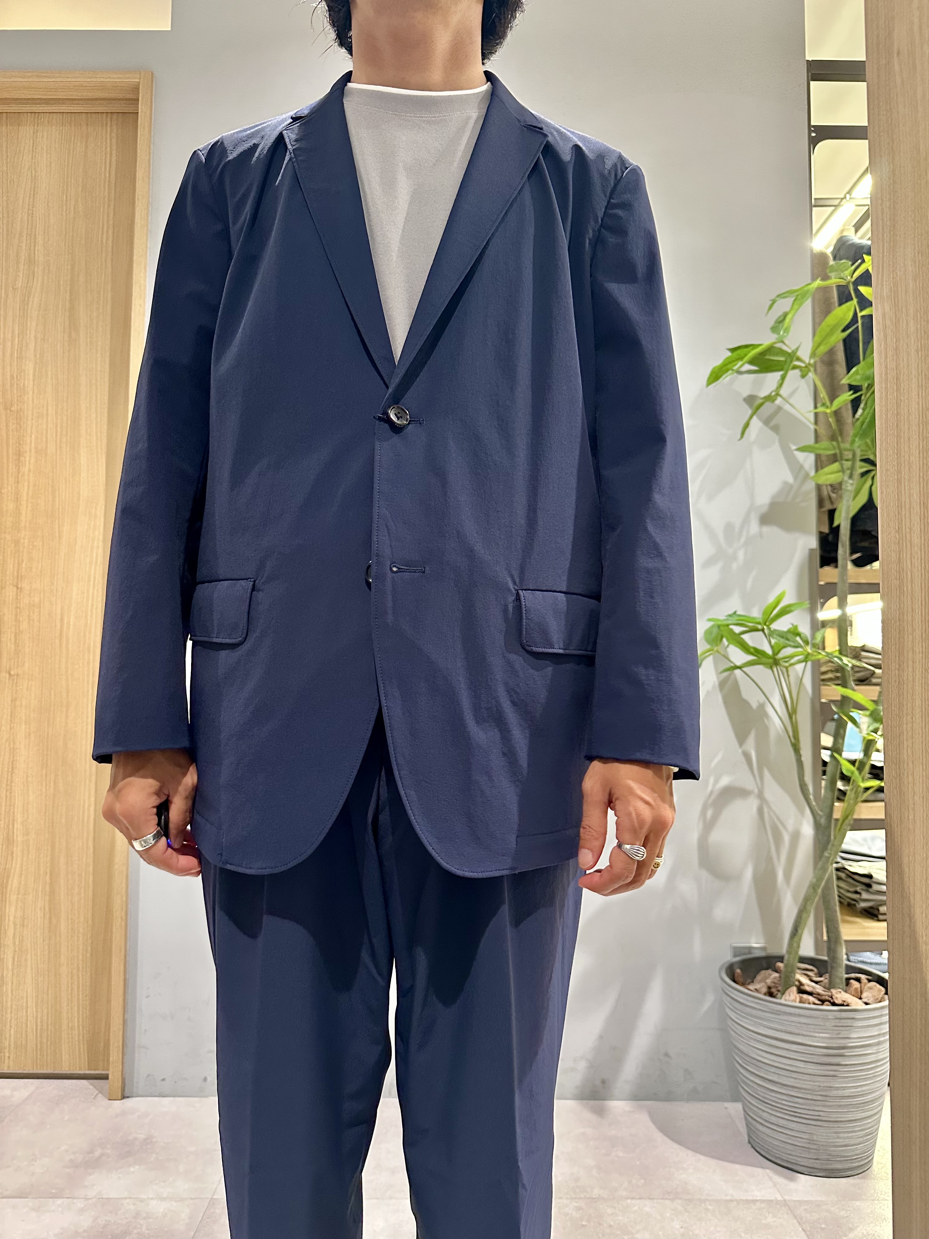 obaさんの「TAKEO KIKUCHI｜3Dナイロン ジャケット」を使ったコーディネート