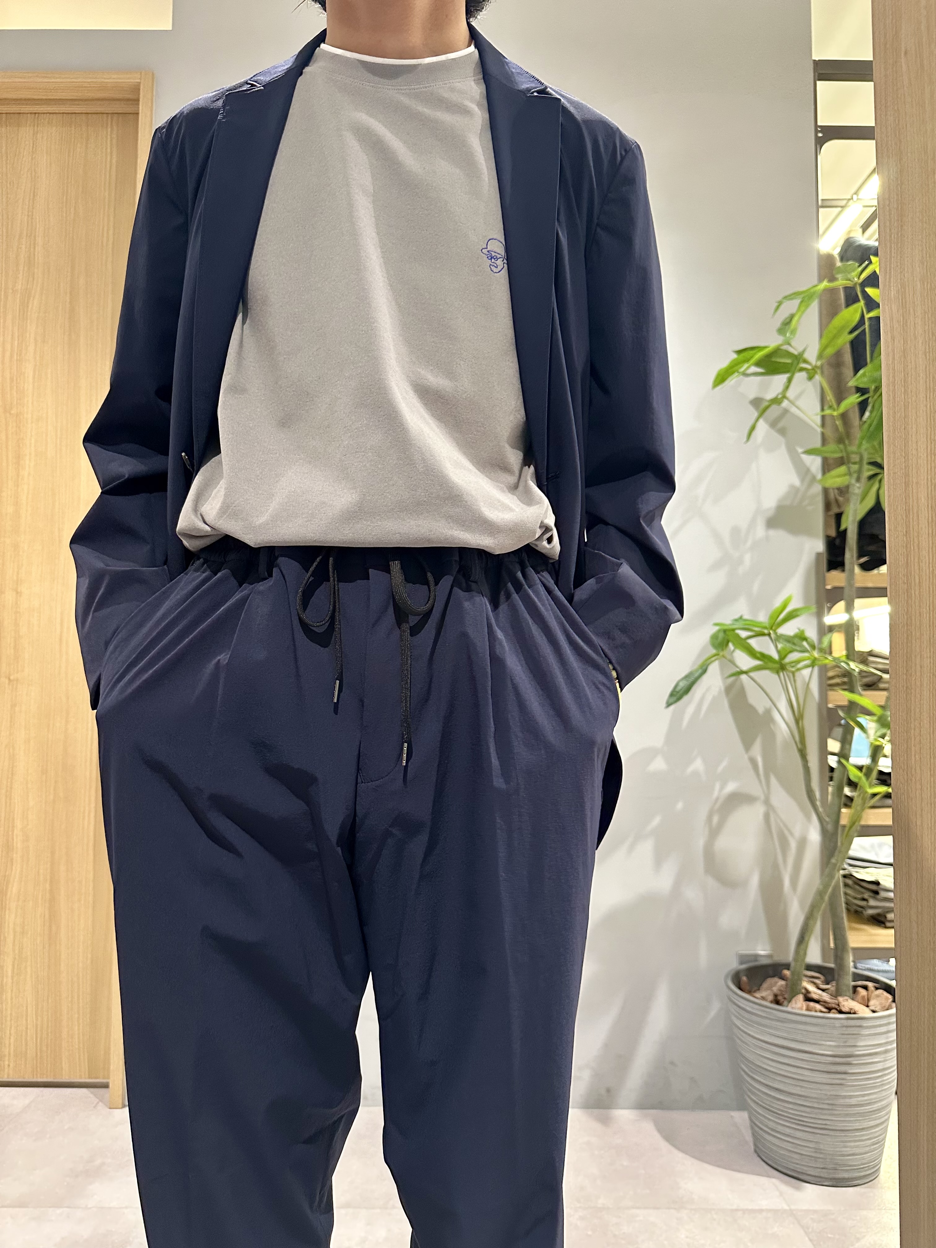 obaさんの「TAKEO KIKUCHI｜3Dナイロン ジャケット」を使ったコーディネート