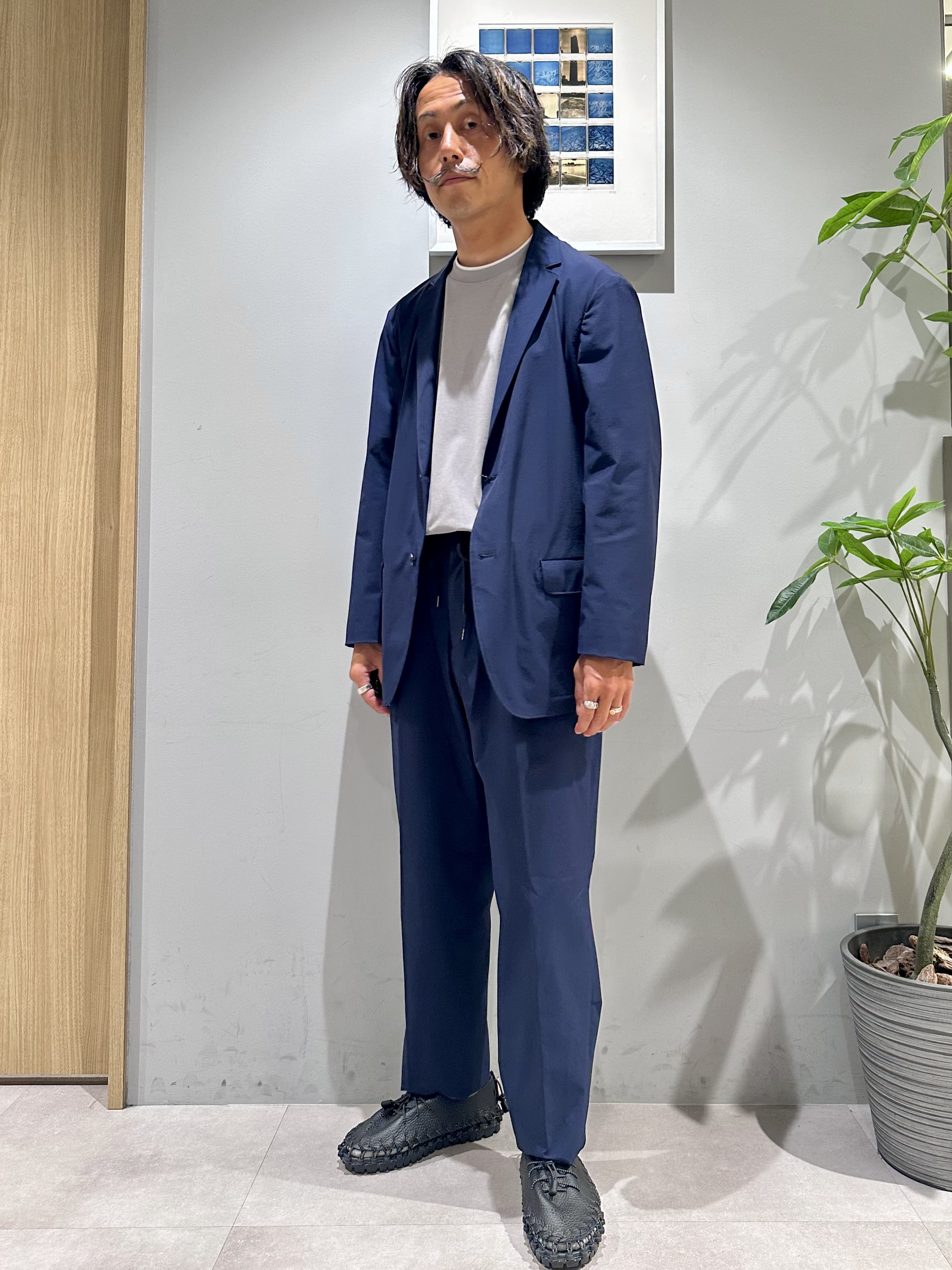 obaさんの「TAKEO KIKUCHI｜3Dナイロン ジャケット」を使ったコーディネート