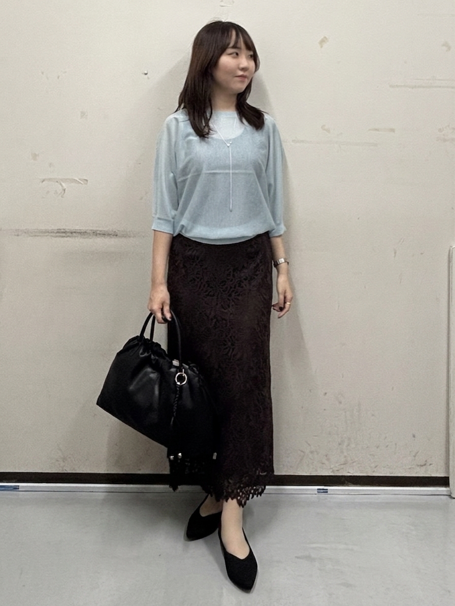 noeさんの「INDIVI｜【体型カバー／洗える】シアードルマンニット」を使ったコーディネート