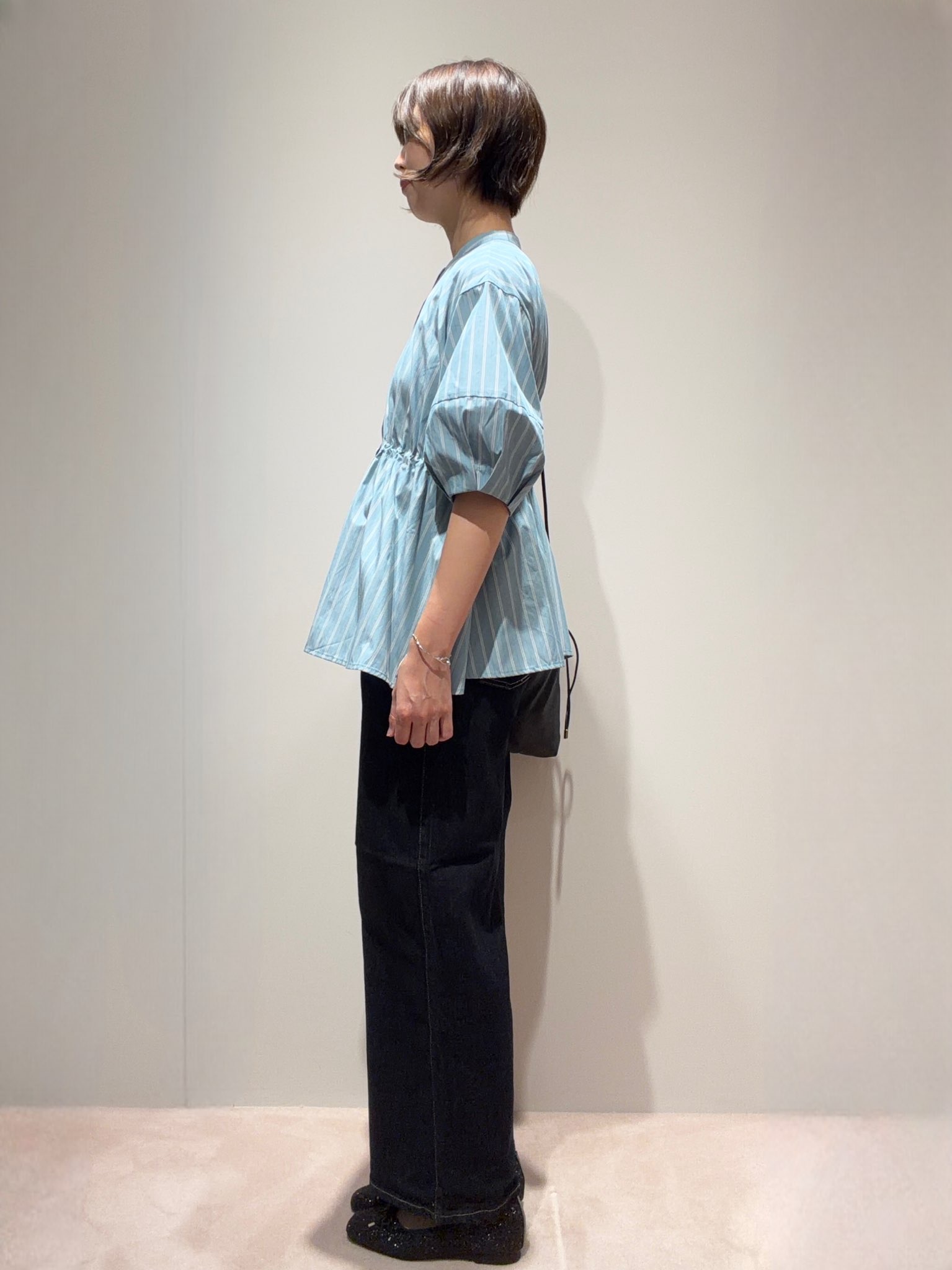 ふなきちさんの「OPAQUE.CLIP｜ストライプ ペプラムブラウス【洗濯機OK】」を使ったコーディネート