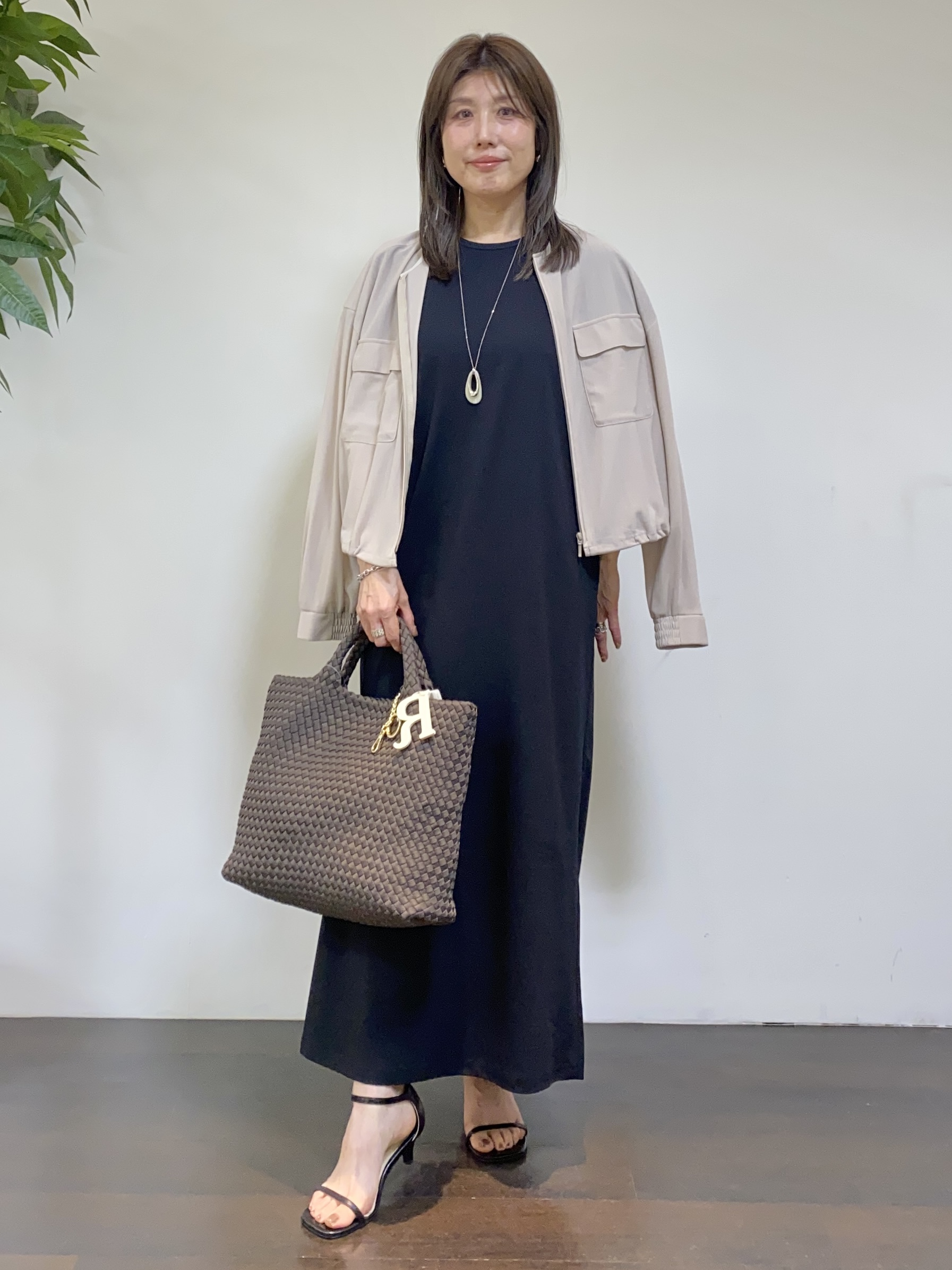 tomoさんの「UNTITLED｜◆【洗える】シアーブルゾン」を使ったコーディネート