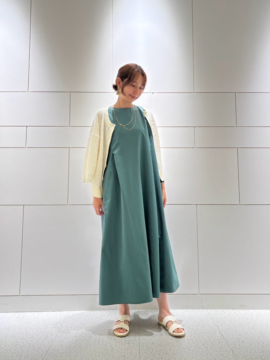 yuriさんの「UNTITLED｜【残暑も快適/接触冷感/UVカット/吸水速乾】Aラインロングワンピース」を使ったコーディネート