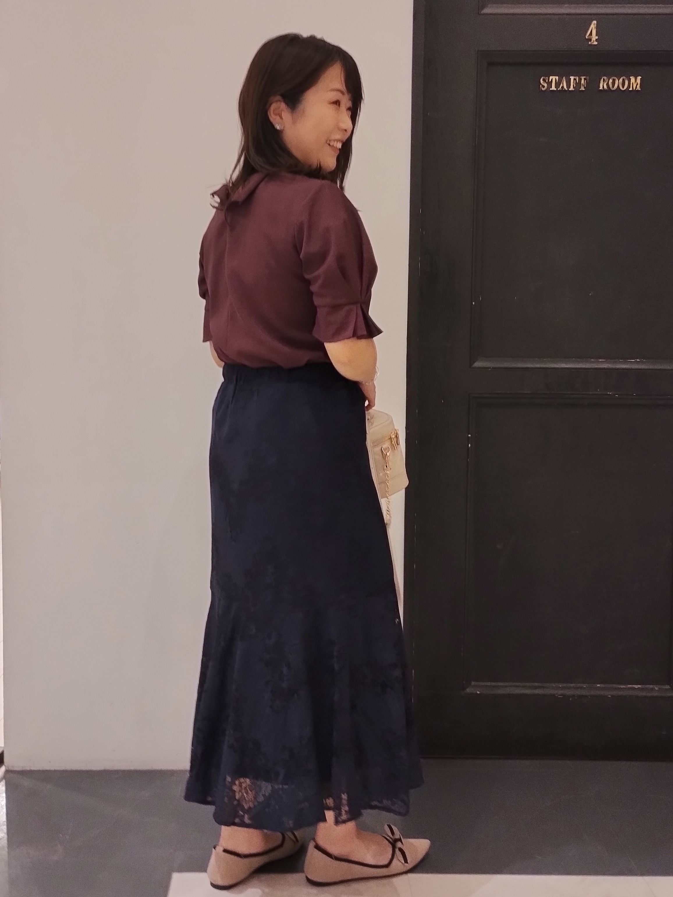 しょーこさんの「OPAQUE.CLIP｜【接触冷感／吸水速乾】タックパフスリーブブラウス《防シワ／洗濯機OK／XS～3L／8col》」を使ったコーディネート