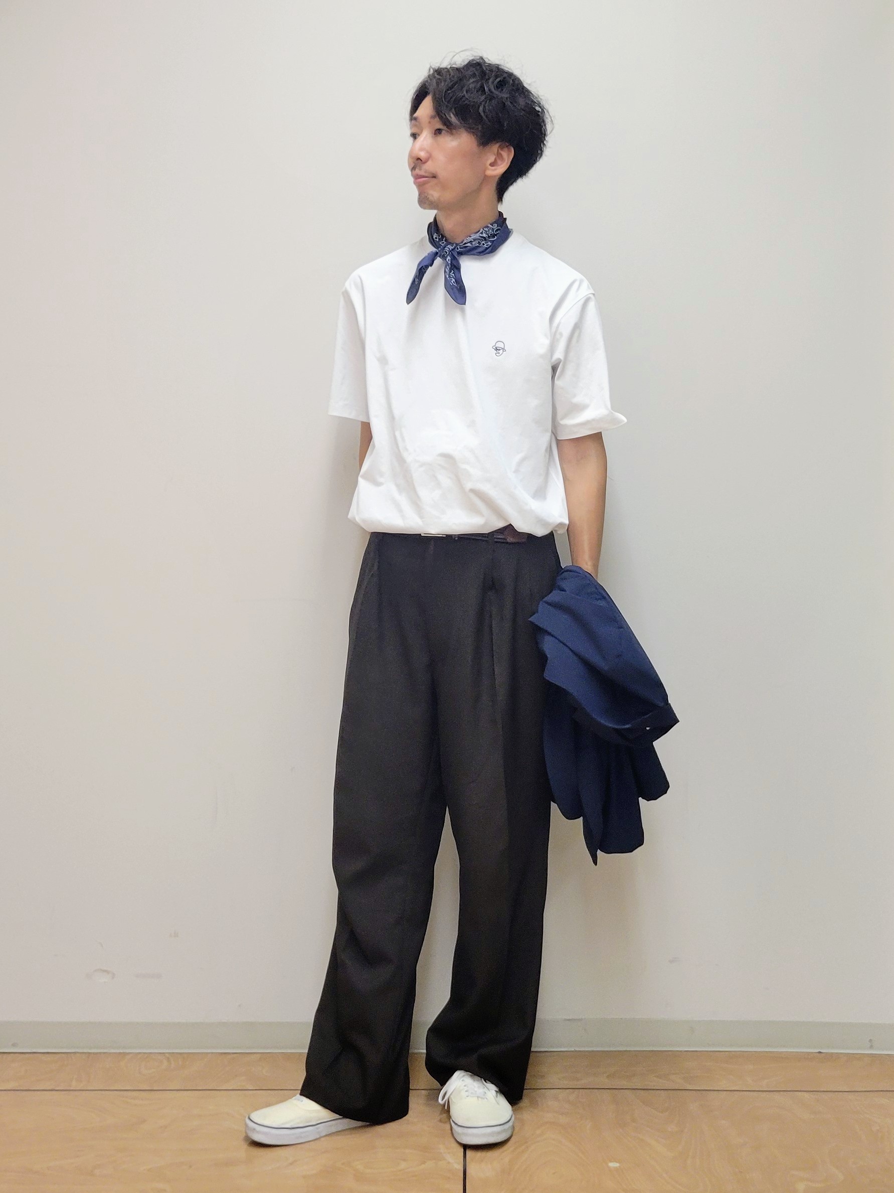 piroyaさんの「TAKEO KIKUCHI｜3Dナイロンストレッチ ジャケット」を使ったコーディネート