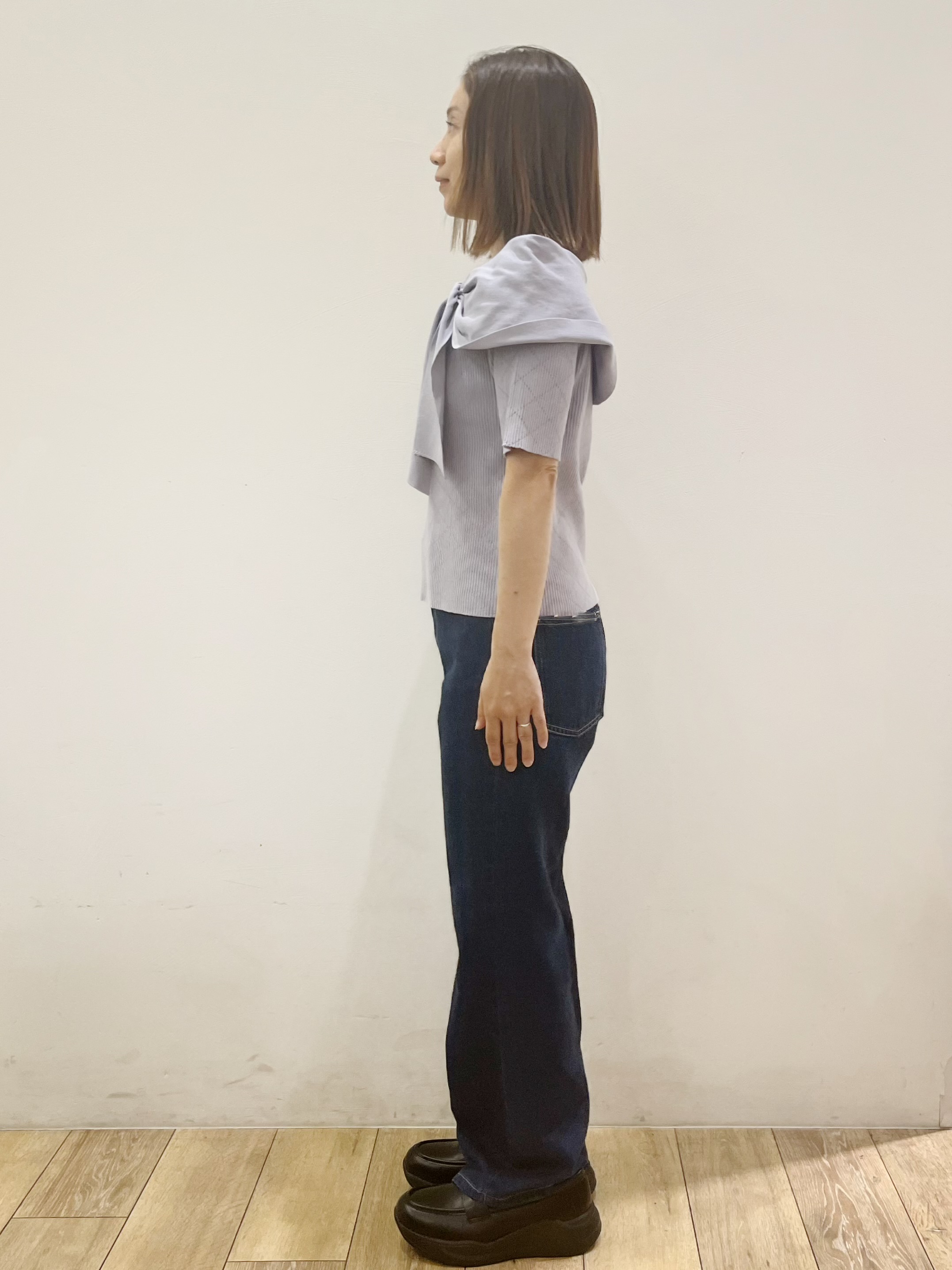 kcさんの「OPAQUE.CLIP｜チェック編みケープリボンニット【洗濯機OK】」を使ったコーディネート