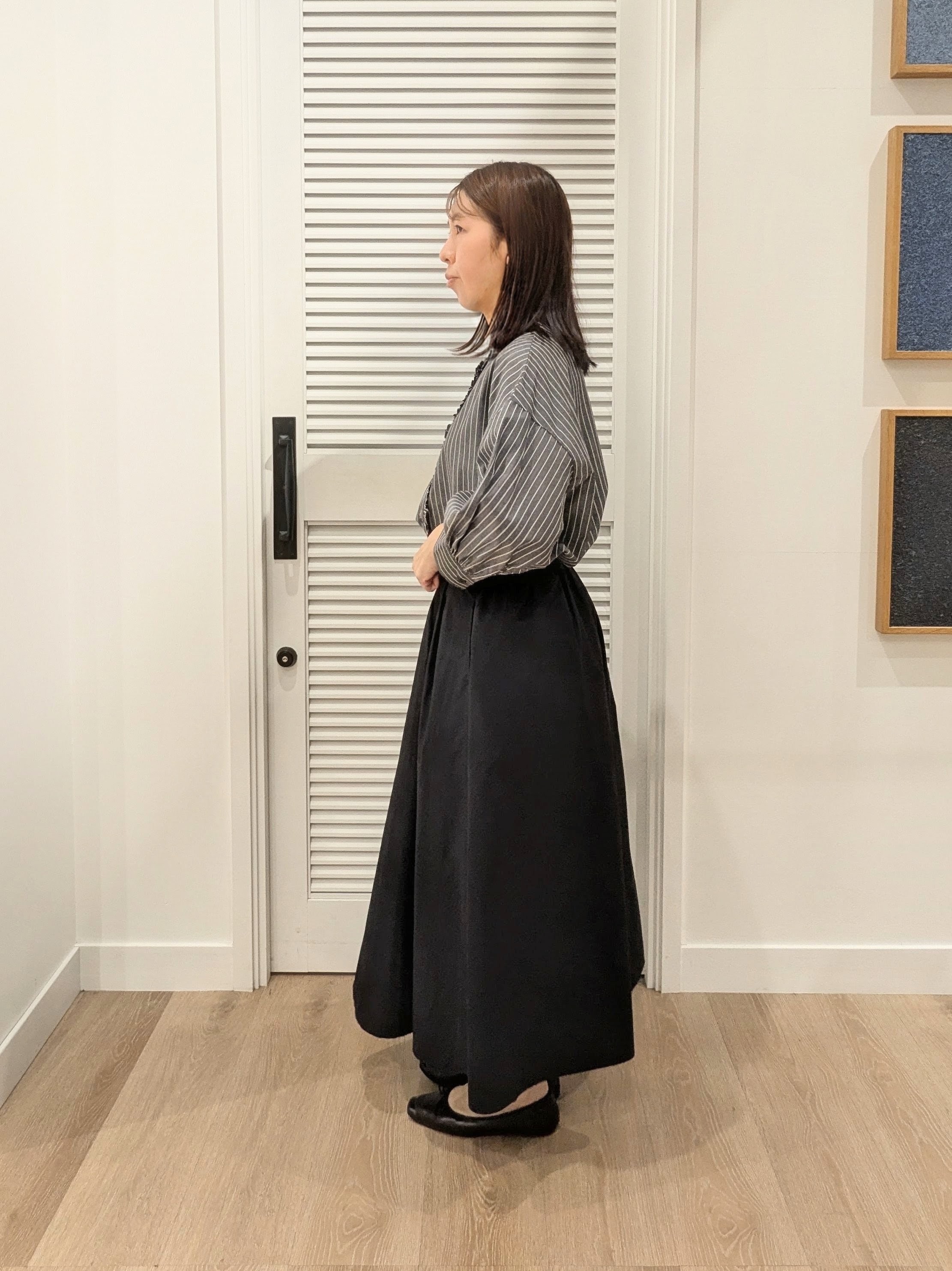 enさんの「Dessin｜コットンナイロン タックスカート」を使ったコーディネート