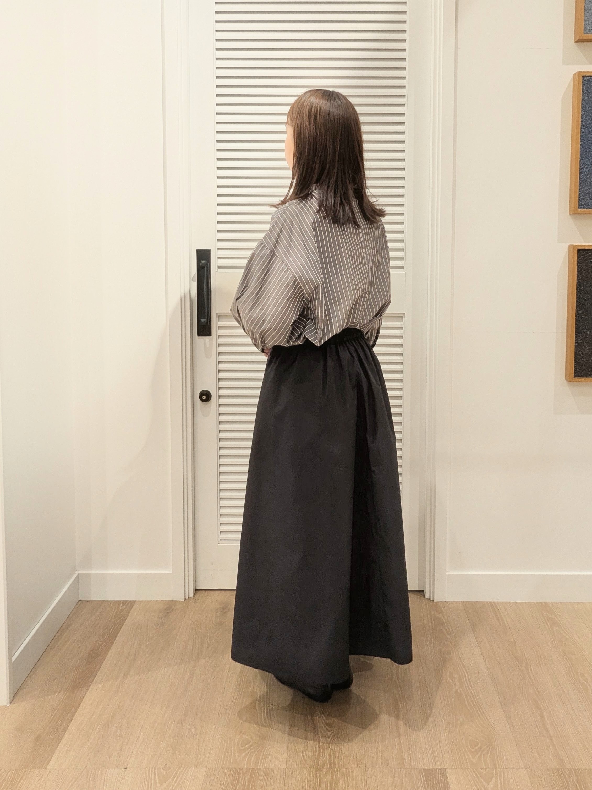 enさんの「Dessin｜コットンナイロン タックスカート」を使ったコーディネート