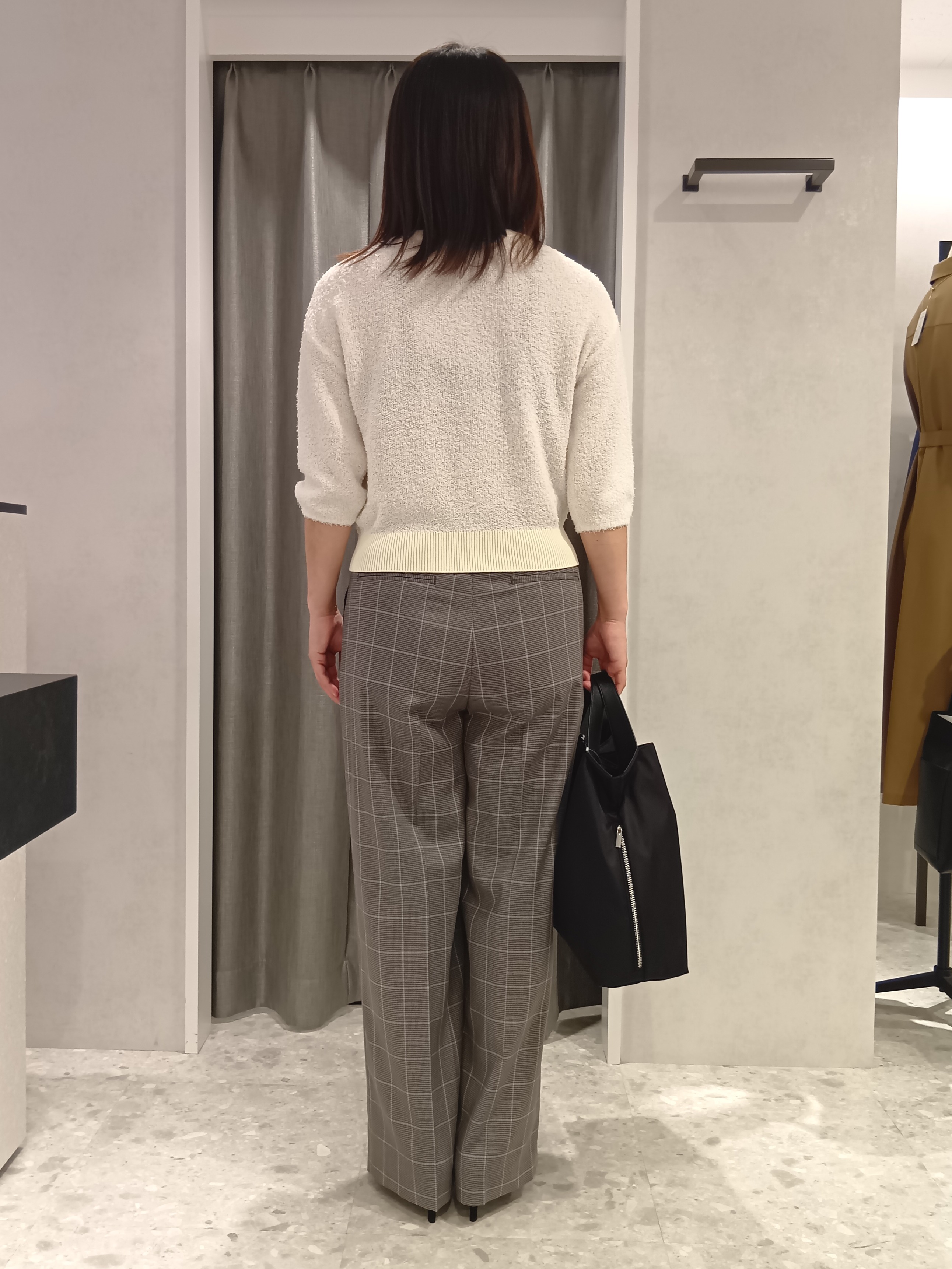 tomoさんの「UNTITLED｜【ジャケットライク/前後2WAY】コットン混カールプルオーバー」を使ったコーディネート