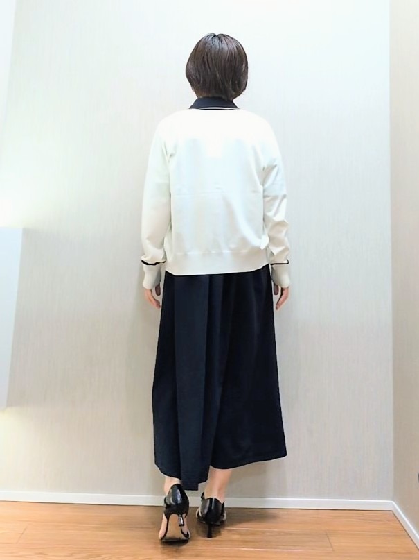 ミズタさんの「UNTITLED｜【初秋も活躍/UVカット/接触冷感】エアリークールワンピース」を使ったコーディネート