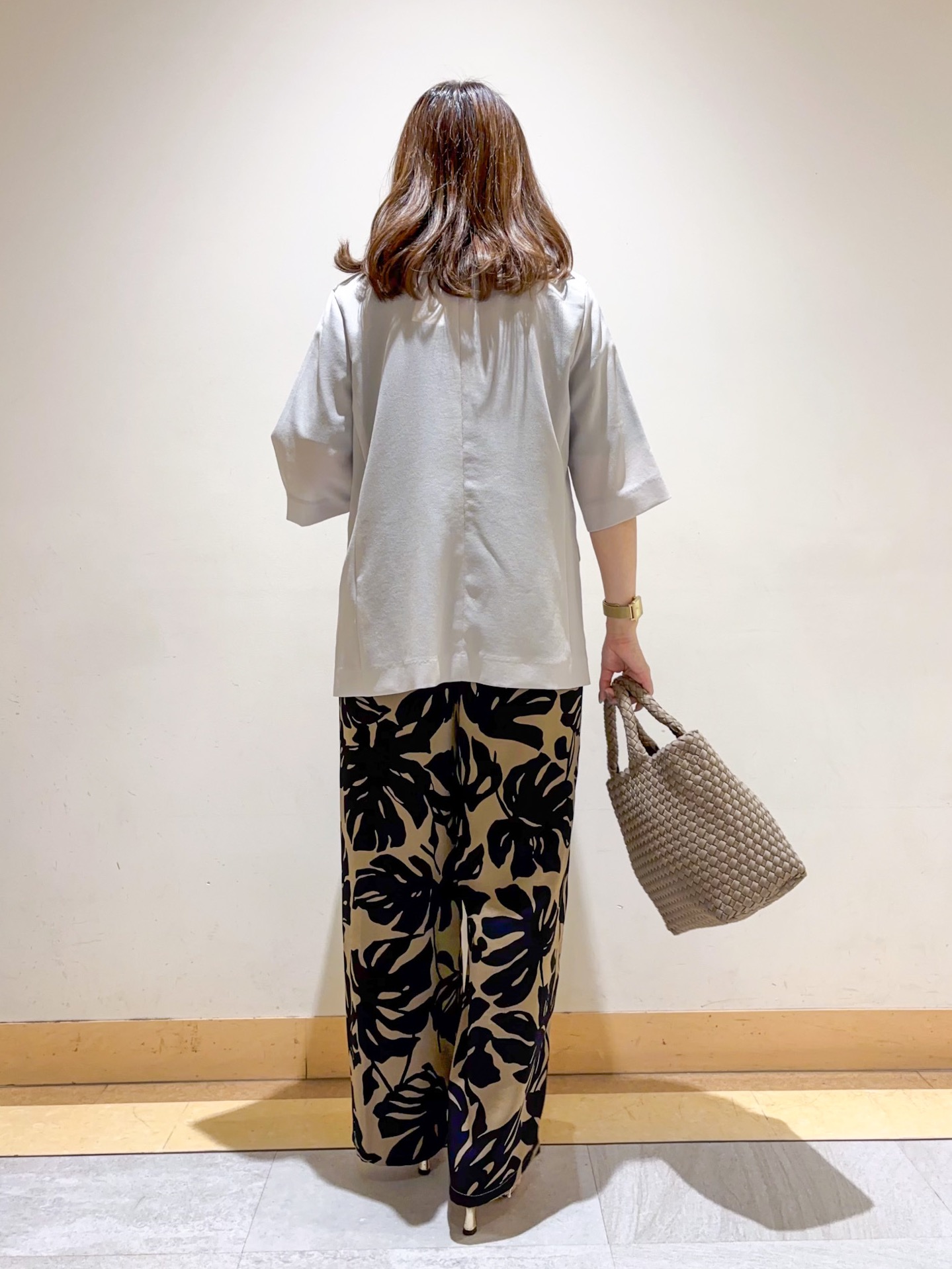 sattoさんの「UNTITLED｜【秋の通勤羽織/セットアップ可/UVカット】エアリークール半袖ジャケット」を使ったコーディネート