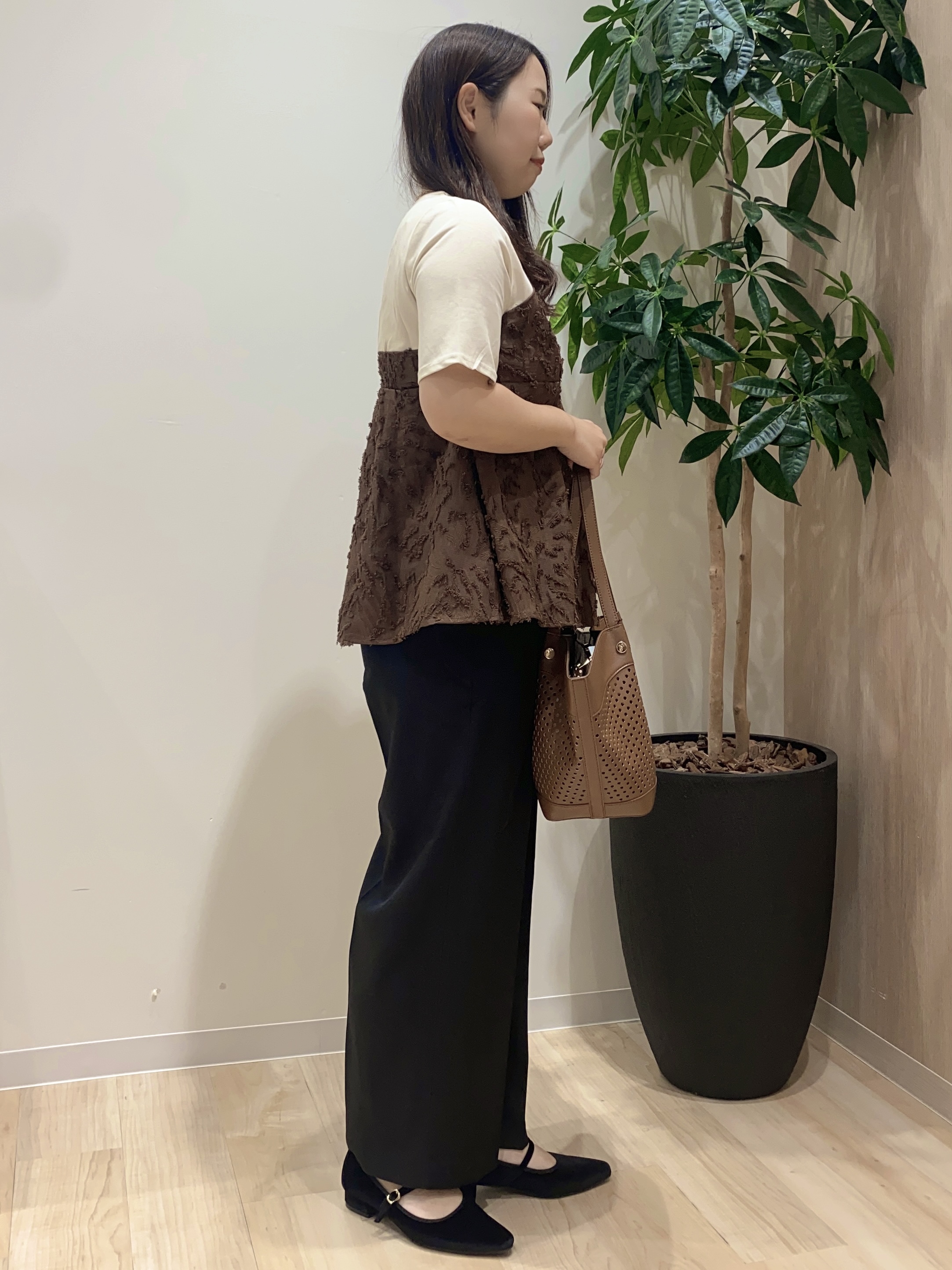 HANAさんの「grove｜【着映え◎・体型カバー】ジャカードドッキングカットソー」を使ったコーディネート