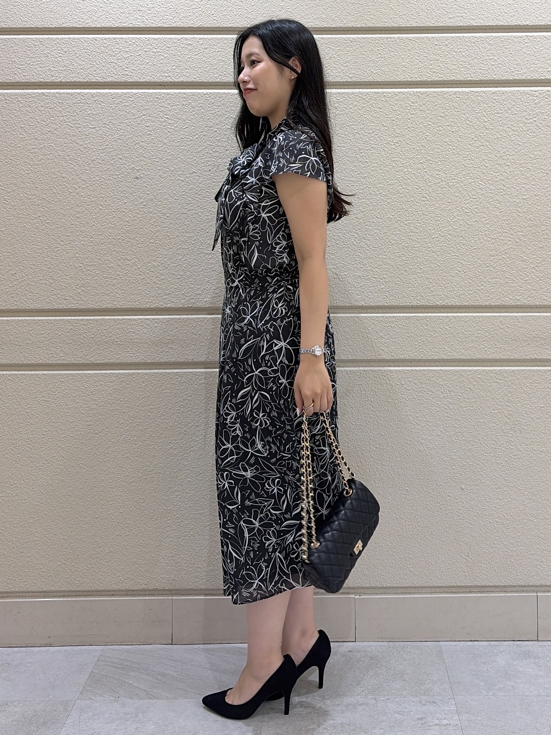 Momokaさんの「COUP DE CHANCE｜【手洗い可／日本製】フラワーリボンブラウス」を使ったコーディネート
