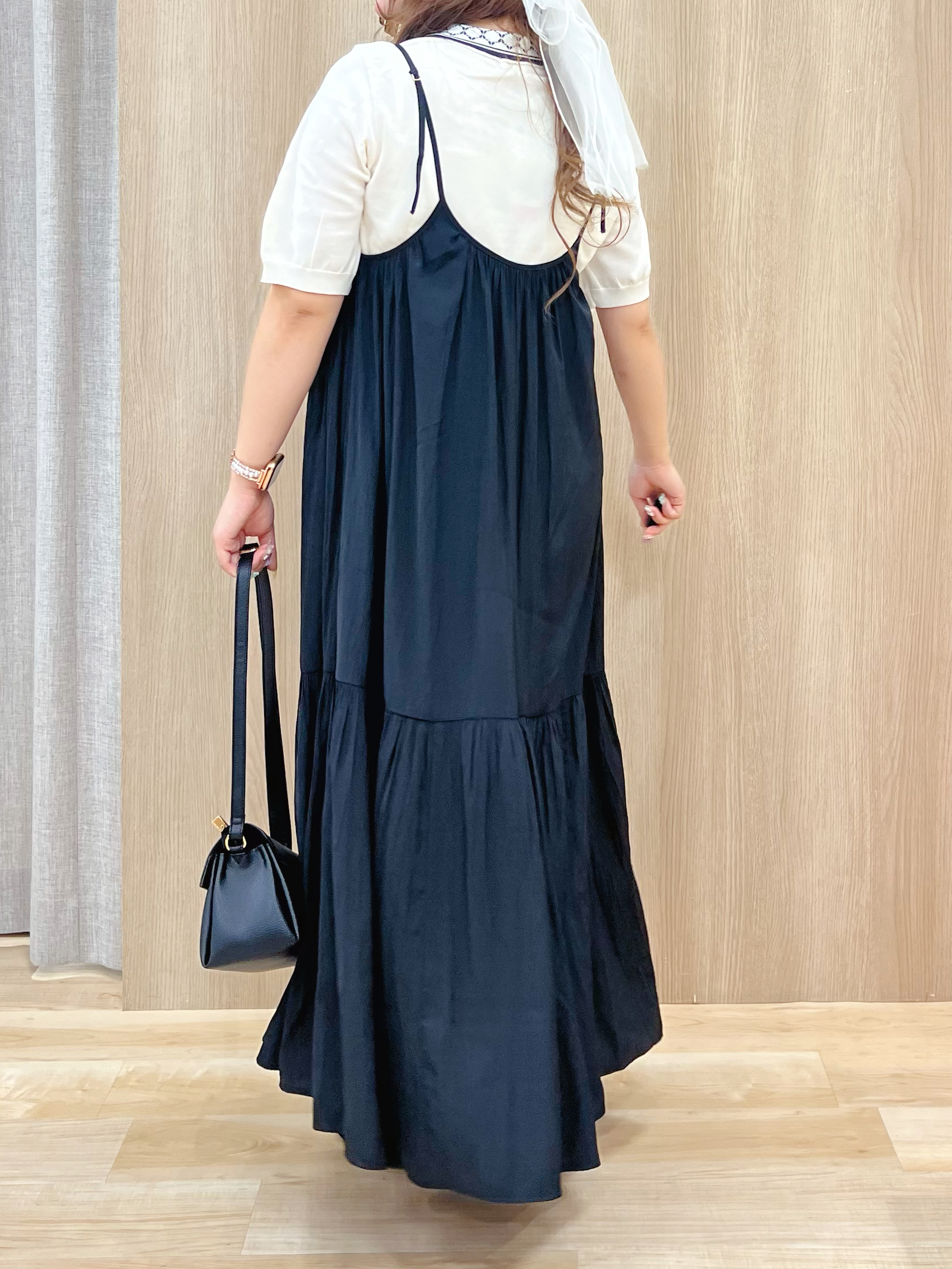 みことさんの「grove｜【大人気アイテム5分袖で登場！】スカーフ柄ボウタイ五分袖ニットプルオーバ―」を使ったコーディネート