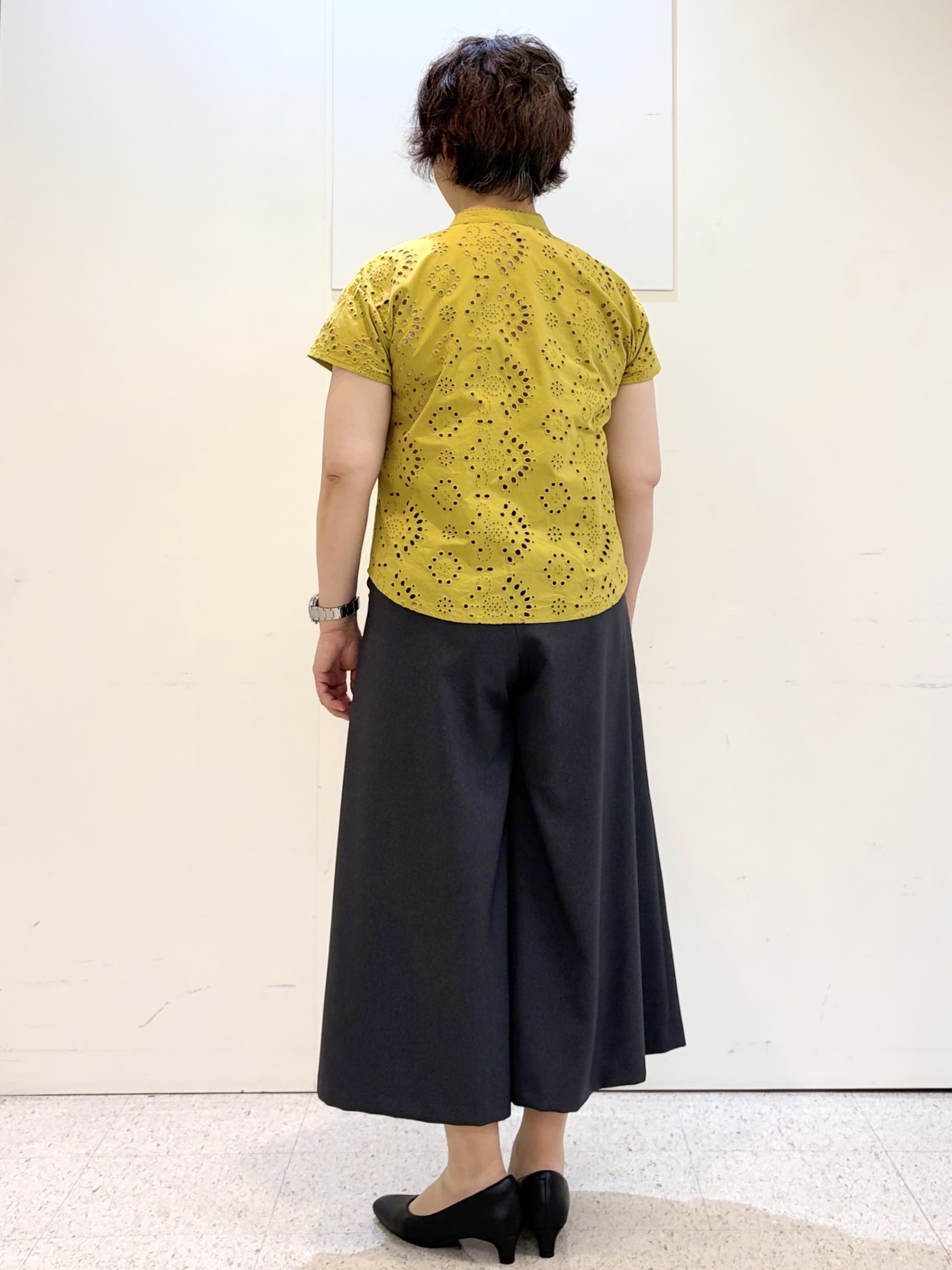 ヤスコさんの「Reflect｜【通勤◎】カットワーク刺繍レース シャツブラウス」を使ったコーディネート