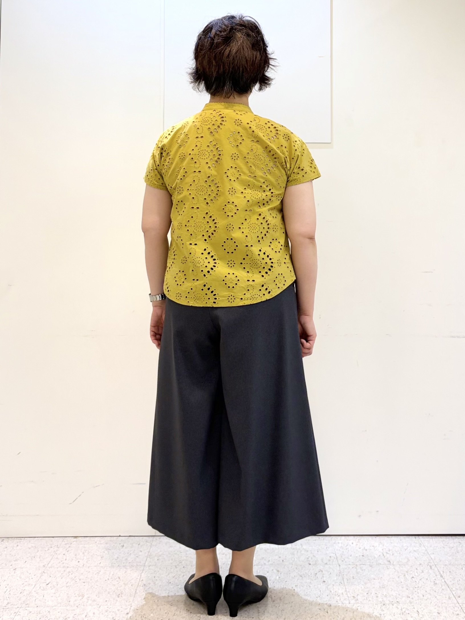 ヤスコさんの「Reflect｜【通勤◎】カットワーク刺繍レース シャツブラウス」を使ったコーディネート