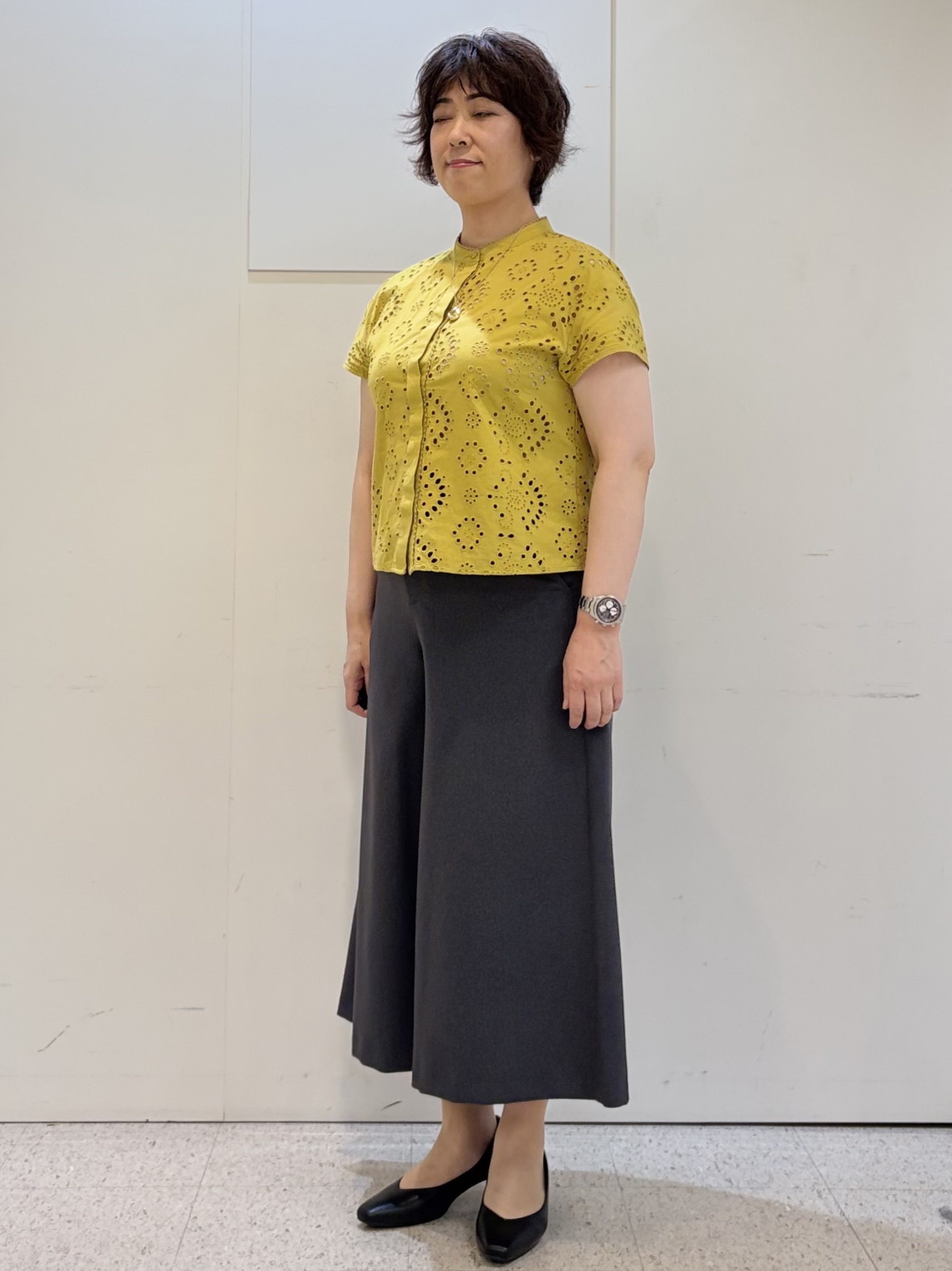 ヤスコさんの「Reflect｜【通勤◎】カットワーク刺繍レース シャツブラウス」を使ったコーディネート