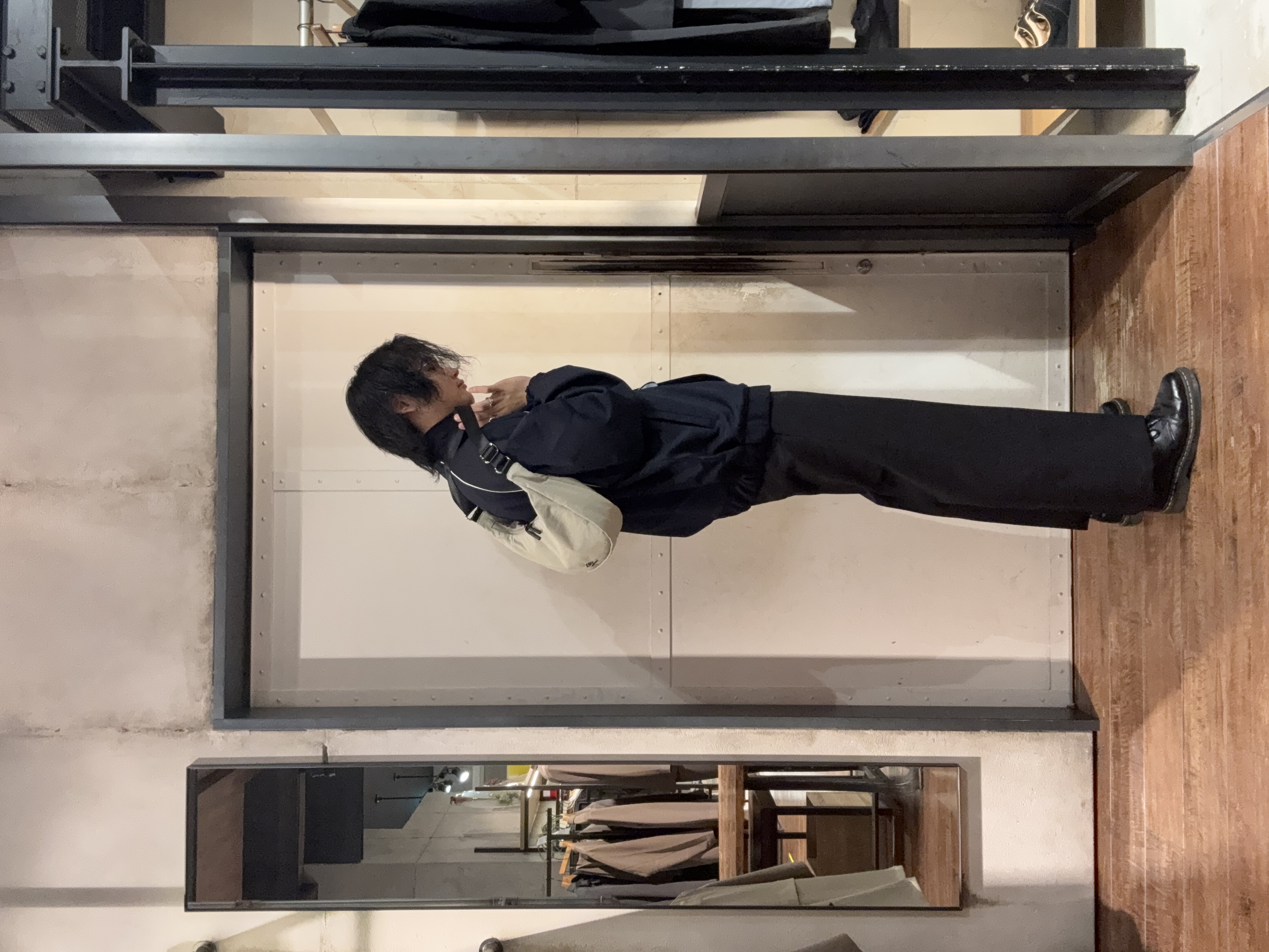 大江正眞さんの「tk.TAKEO KIKUCHI｜【接触冷感/UVカット】ドビーストライプシャツ」を使ったコーディネート