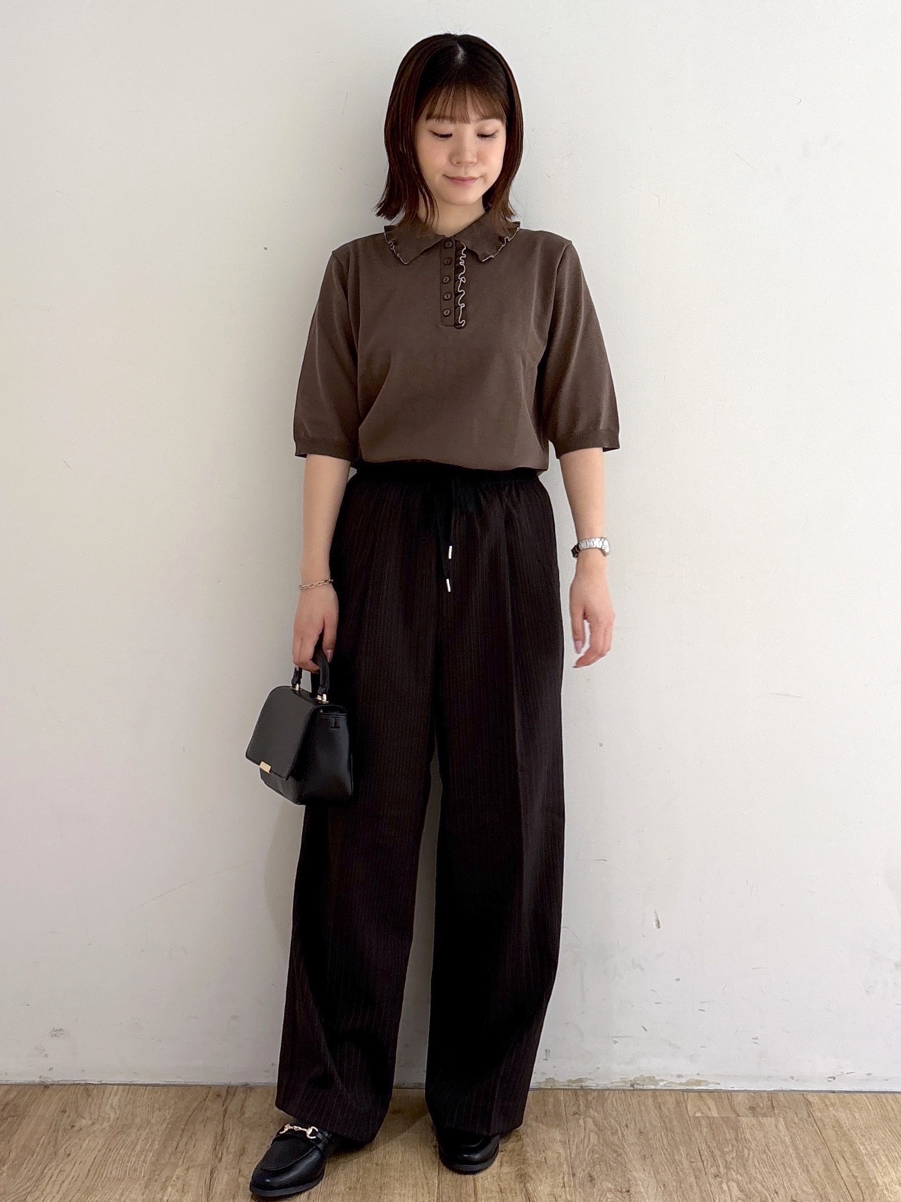 mireiさんの「OPAQUE.CLIP｜【UVケア】フリルポロニット《洗濯機OK／抗ピル》」を使ったコーディネート