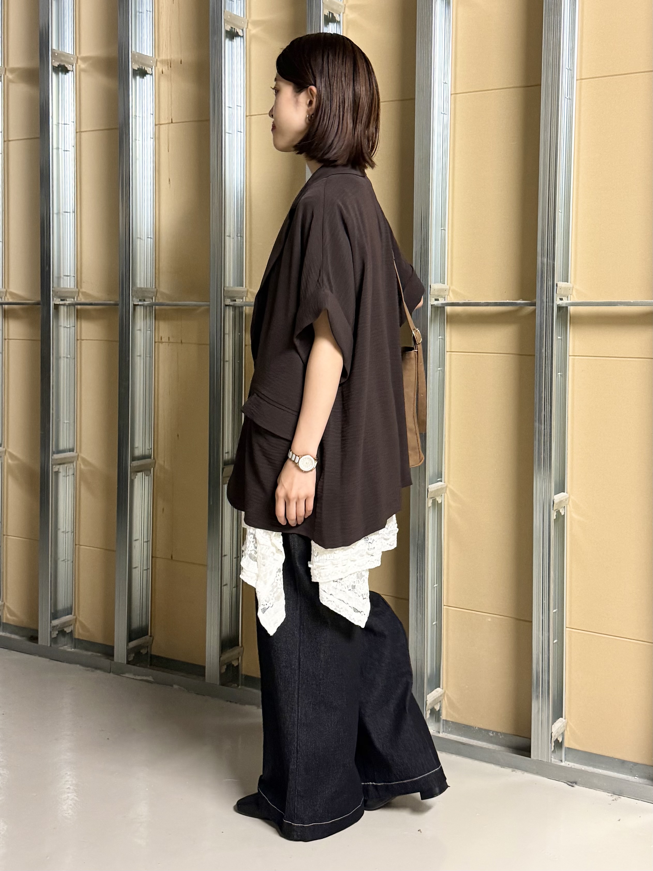 sahoさんの「THE SHOP TK｜【吸水速乾/UV/防しわ】軽く羽織りたい半袖ジャケット」を使ったコーディネート