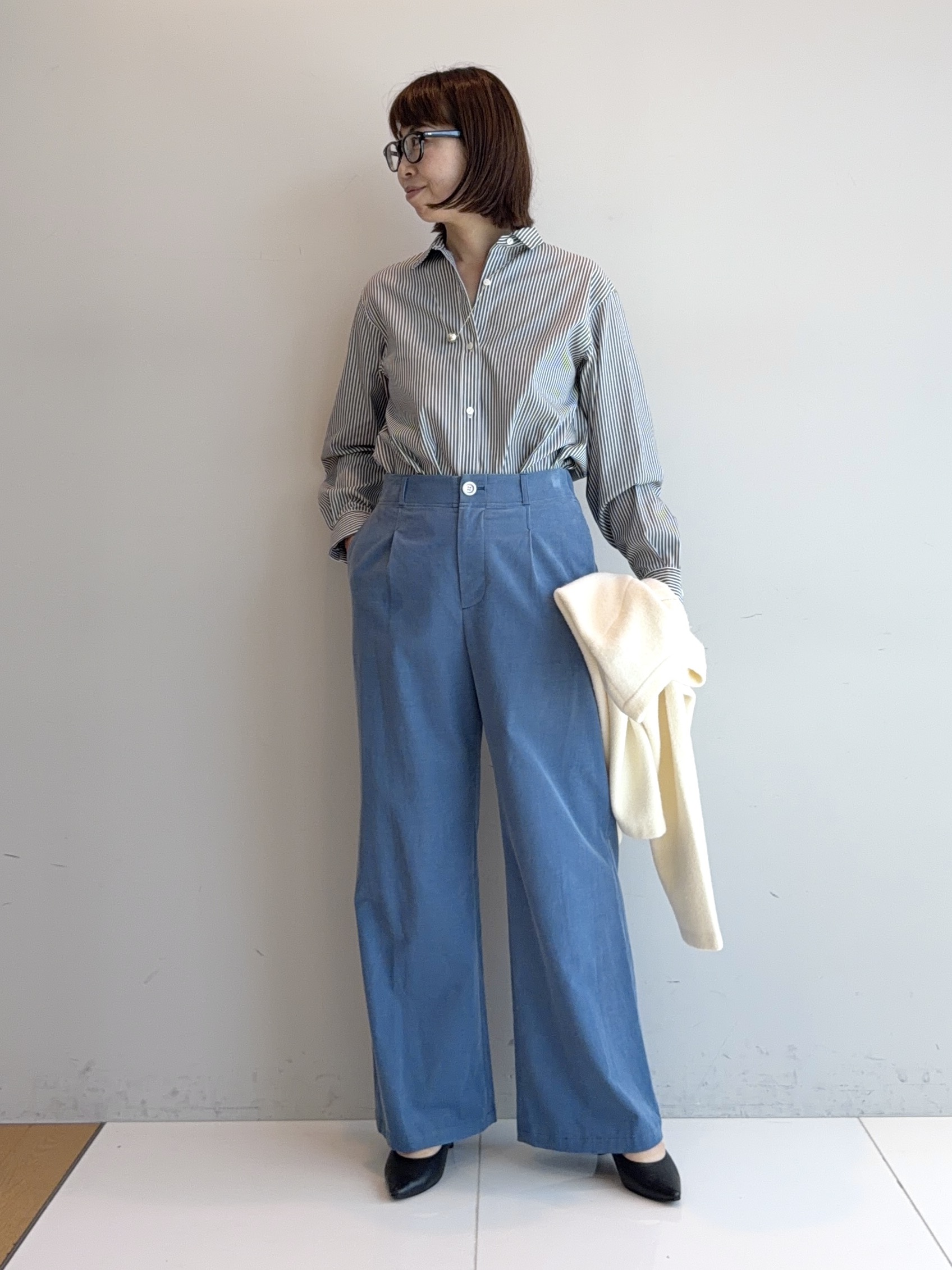 murayamaさんの「INDIVI｜【ラム革／美脚／通勤】レザーパンプス」を使ったコーディネート