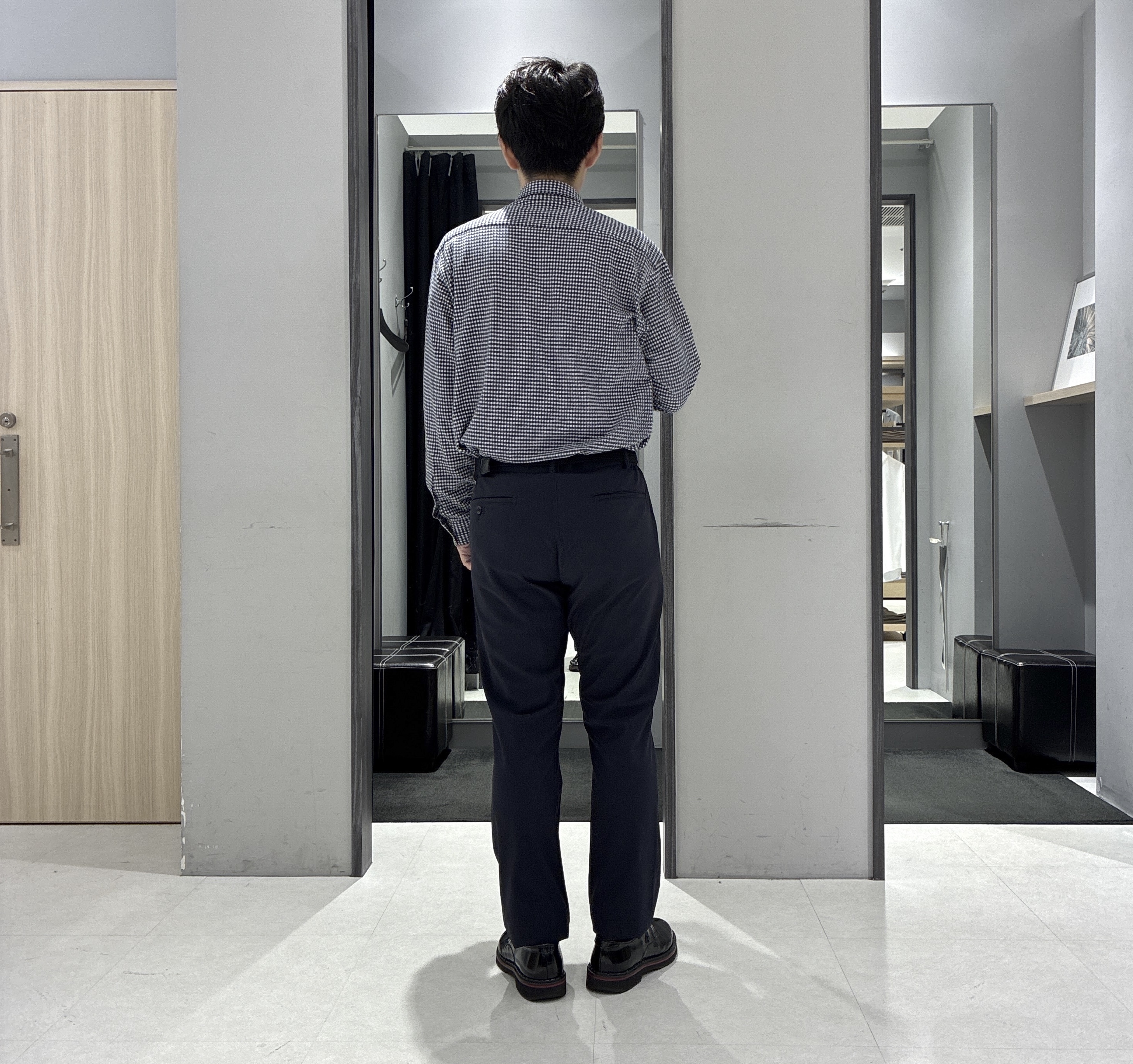 わいずみさんの「TAKEO KIKUCHI｜【360&deg;ストレッチ／軽量】None Of Stress ライト ジャケット（セットアップ対応）」を使ったコーディネート