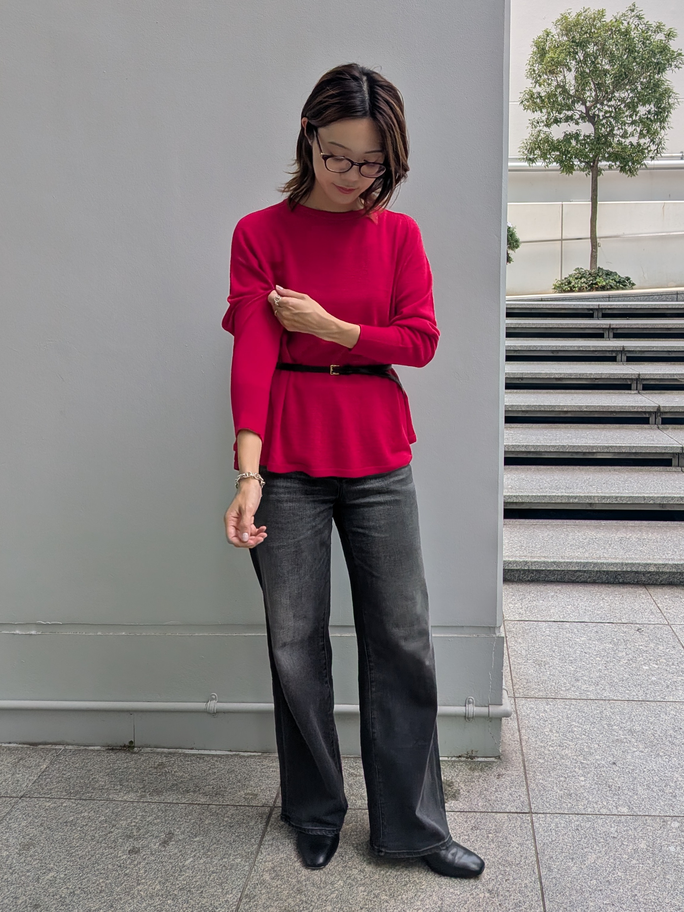 Aさんの「UNTITLED｜【きれいに体型カバー/8色展開】Aラインシルエットニットプルオーバー」を使ったコーディネート