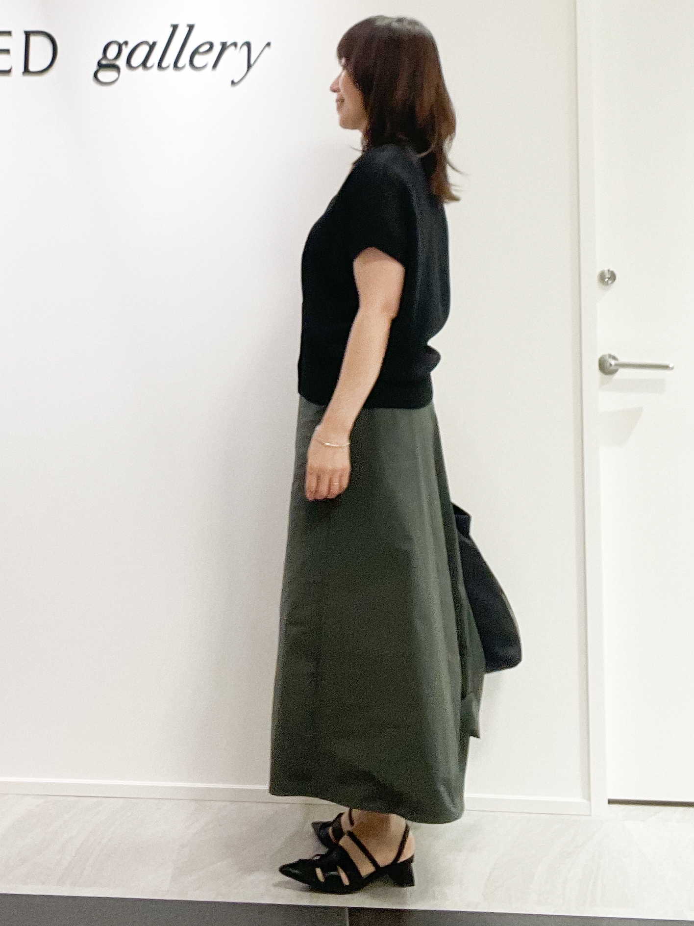 めいさんの「UNTITLED｜【洗える/清涼感】ドライタッチスリーブレスカーディガン」を使ったコーディネート