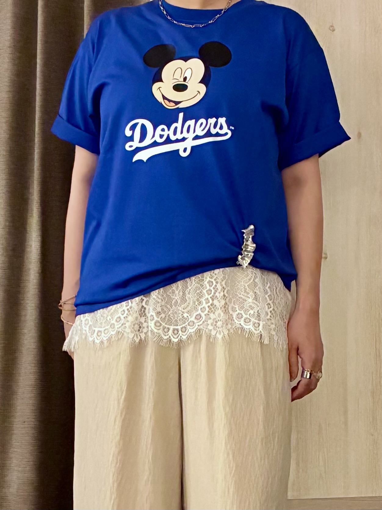 aiさんの「THE SHOP TK｜【Disney】【MLB】スペシャルデザイン半袖Tシャツ」を使ったコーディネート