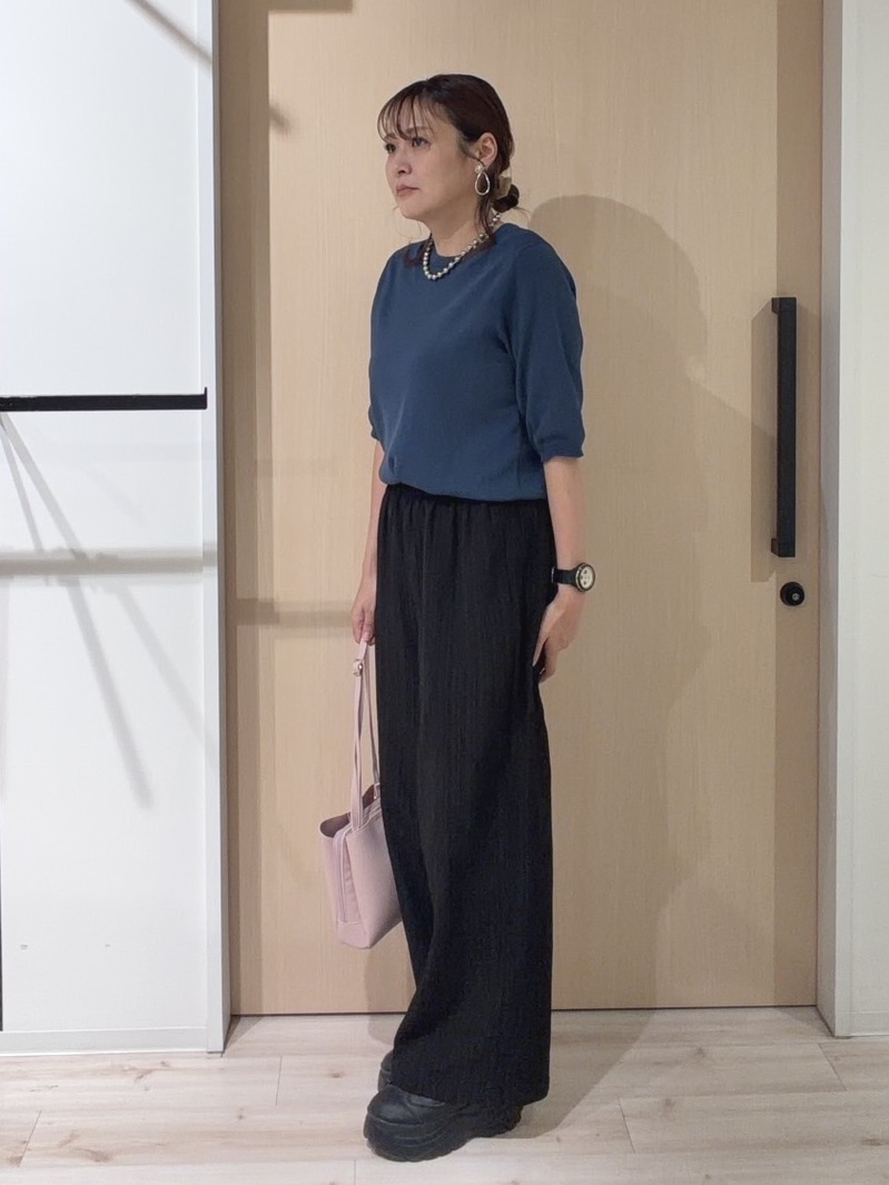funafunaさんの「SHOO･LA･RUE｜【ガンガン洗える/UV/毛玉になりにくい】二の腕見せない 5分袖ニット」を使ったコーディネート