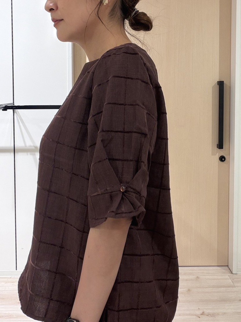 funafunaさんの「SHOO･LA･RUE｜【セットアップ可/S-LL】1枚で秋気分 モールチェックタックスリーブ ブラウス」を使ったコーディネート