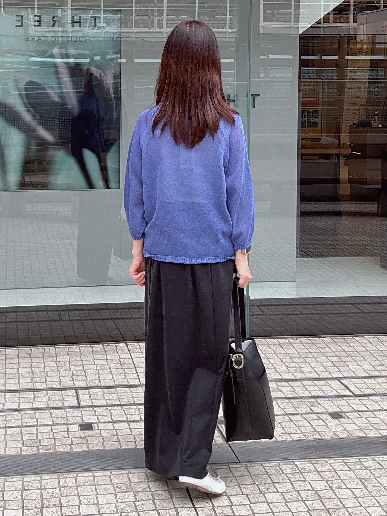 makiさんの「UNTITLED｜【洗える/ゆったり】クルーネックドライニット」を使ったコーディネート