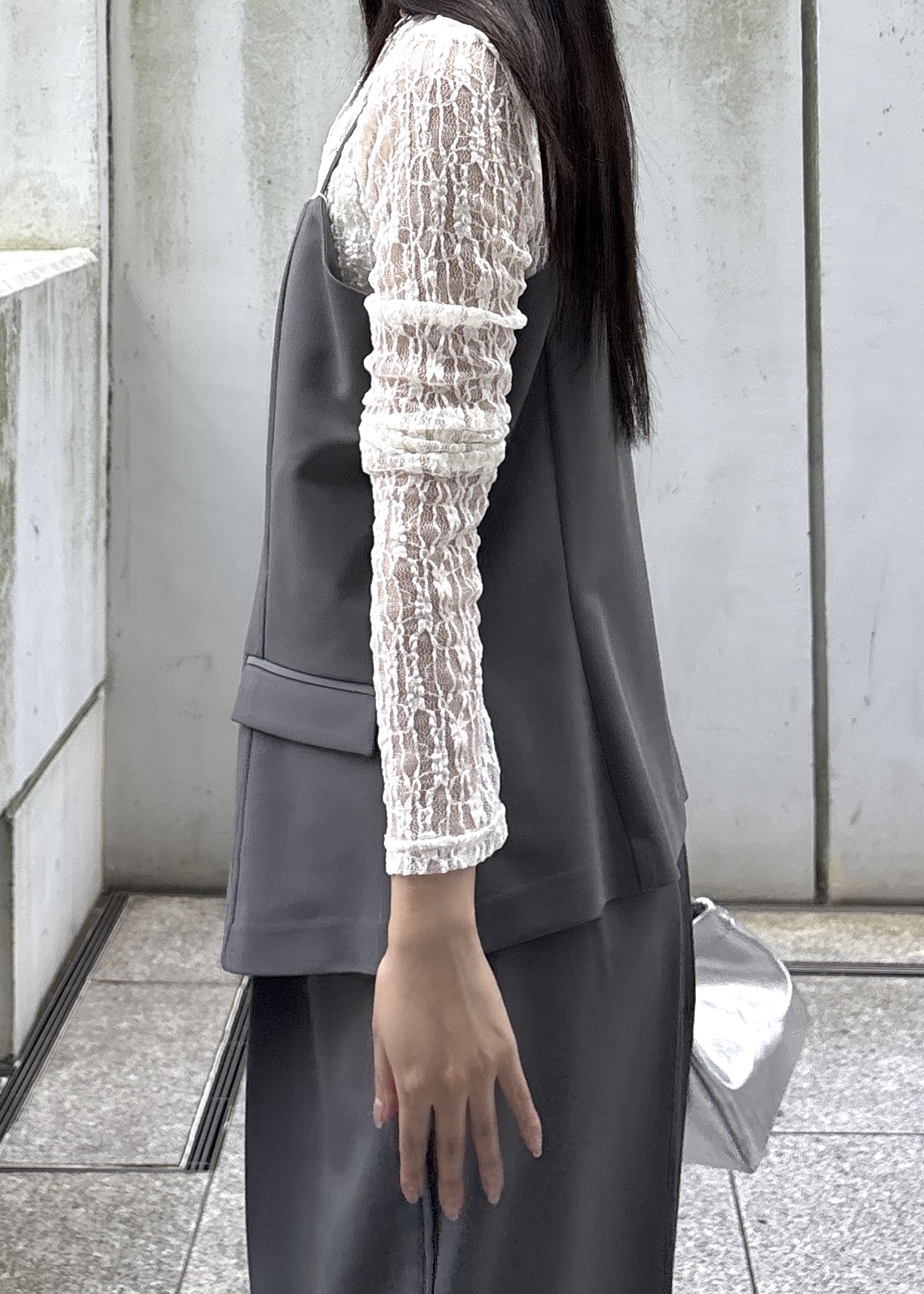 Renoさんの「INDIVI｜Comfy Set Up｜キャミジレ【セットアップ対応／通勤／カセット服】」を使ったコーディネート