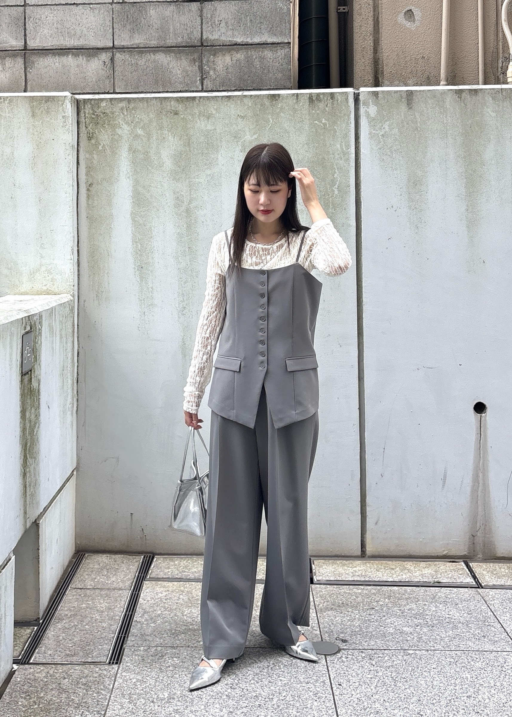Renoさんの「INDIVI｜Comfy Set Up｜キャミジレ【セットアップ対応／通勤／カセット服】」を使ったコーディネート