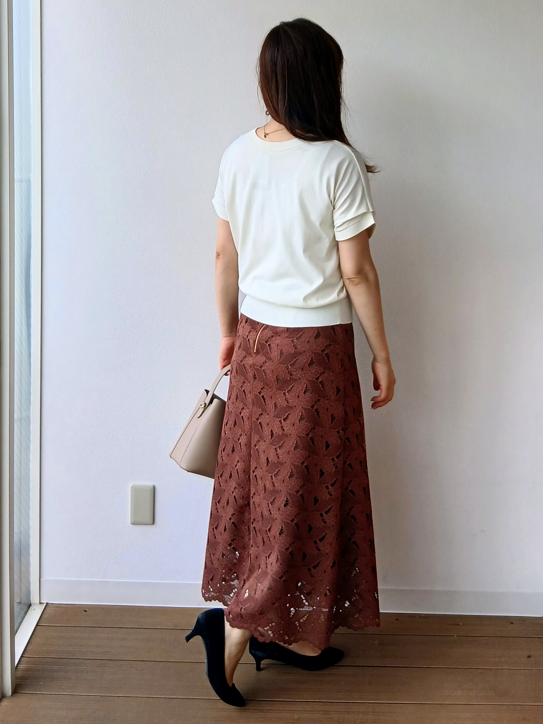 なみきさんの「UNTITLED｜【肌に張りつきにくい/前後2WAY】ドライタッチコットンプルオーバー」を使ったコーディネート