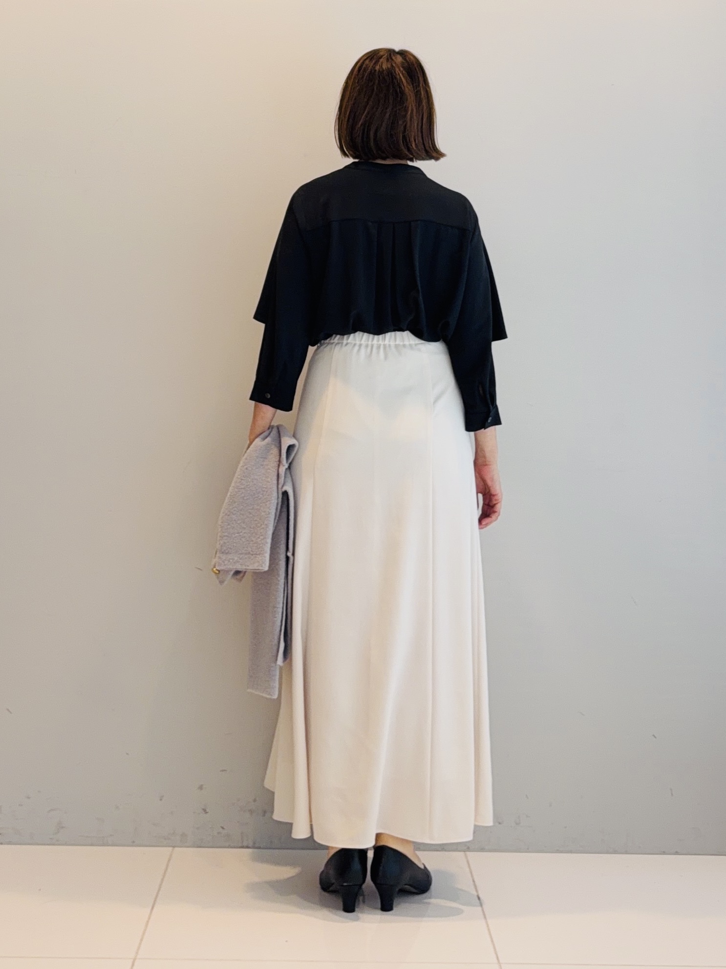 murayamaさんの「INDIVI｜【軽やか】ブークレニットジャケット」を使ったコーディネート