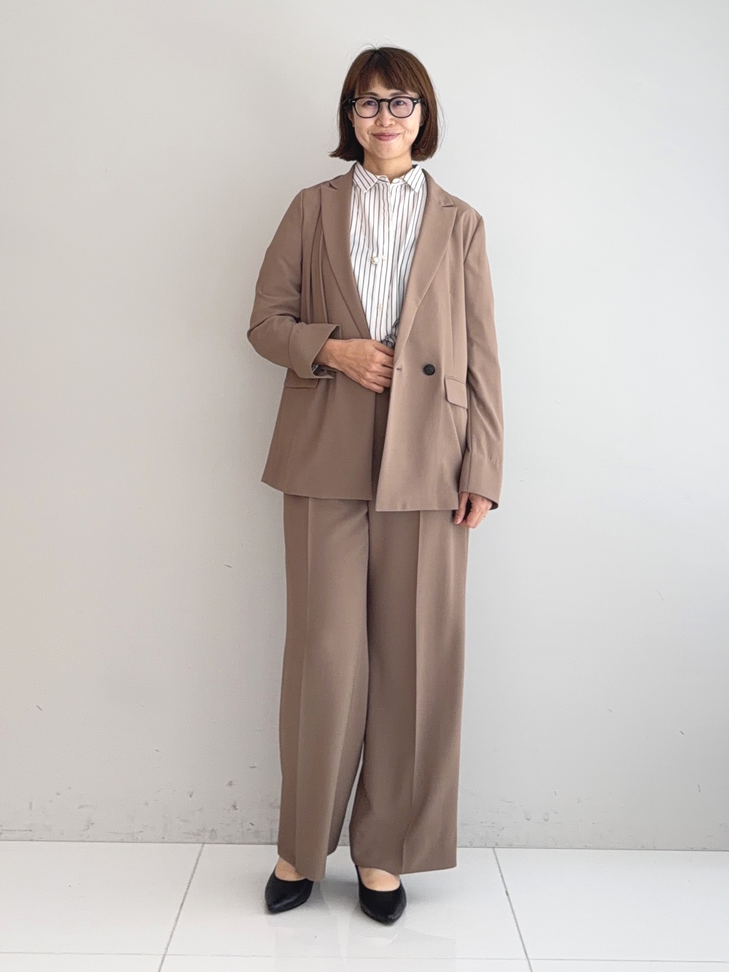 murayamaさんの「INDIVI｜【初秋/UVケア/着る日傘】ダブルジャケット」を使ったコーディネート