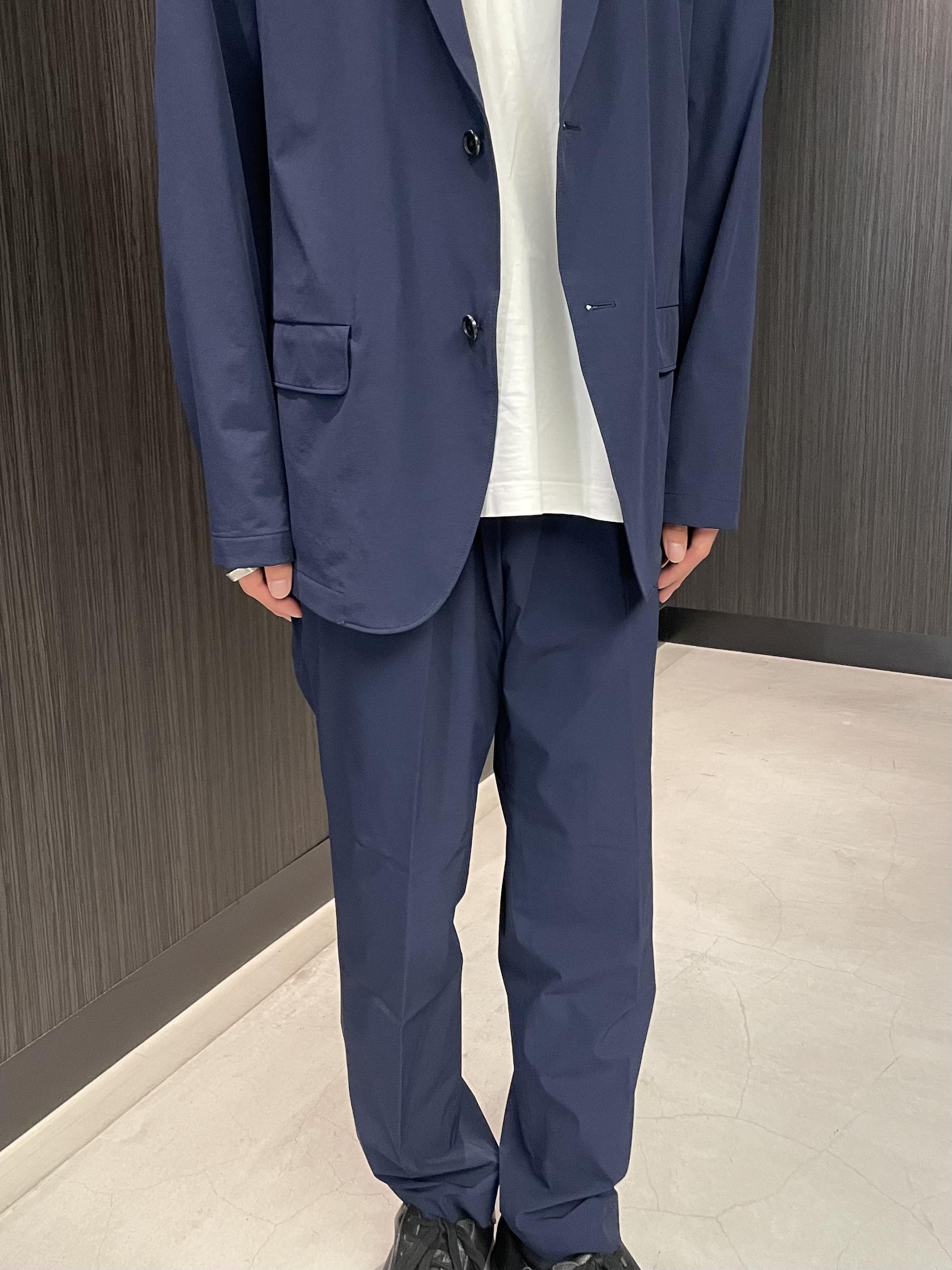 Okdさんの「TAKEO KIKUCHI｜3Dナイロンストレッチ ジャケット」を使ったコーディネート