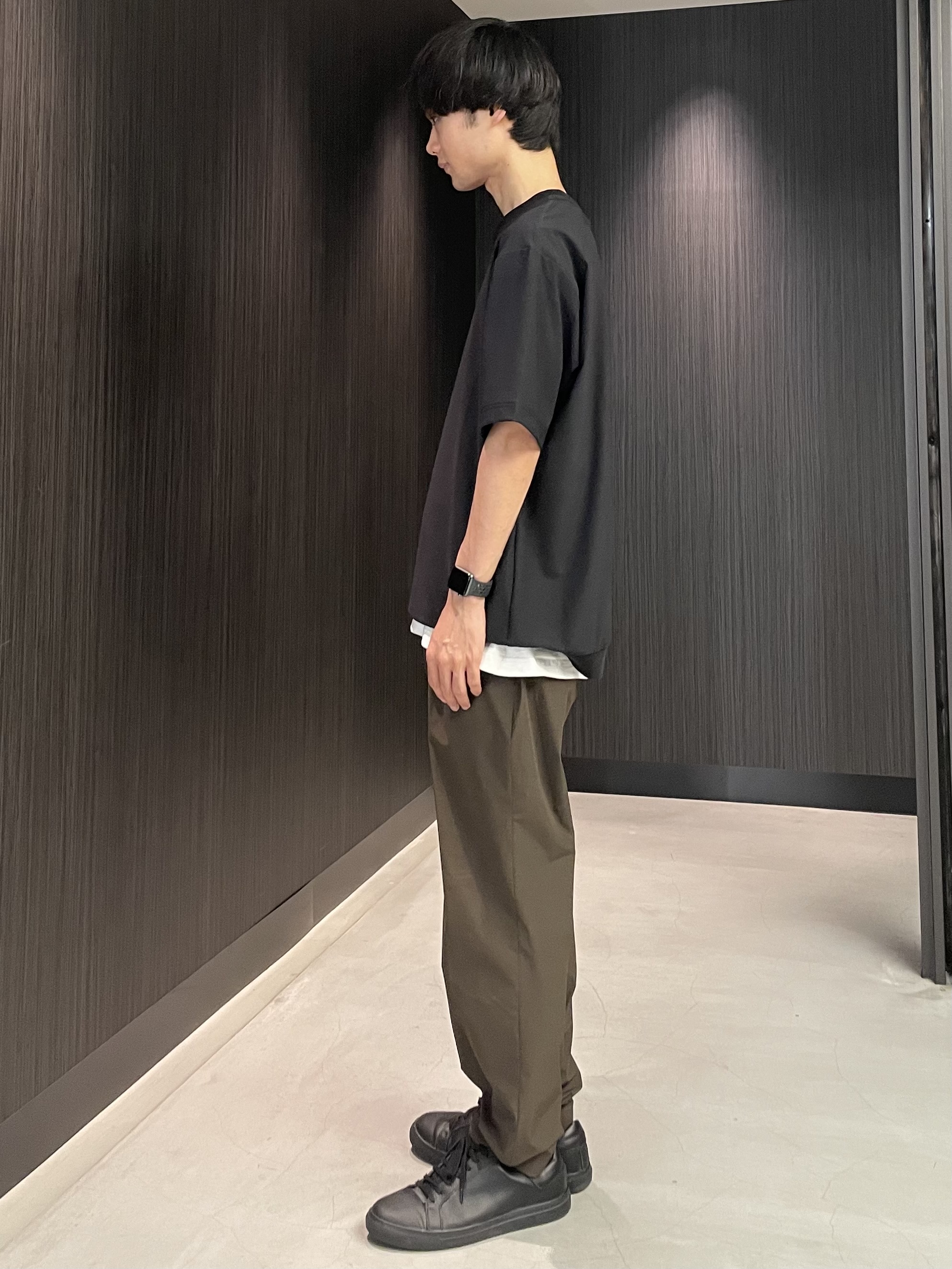 Okdさんの「TAKEO KIKUCHI｜【通気性】AIR TOOL LIGHT Ｔシャツ」を使ったコーディネート