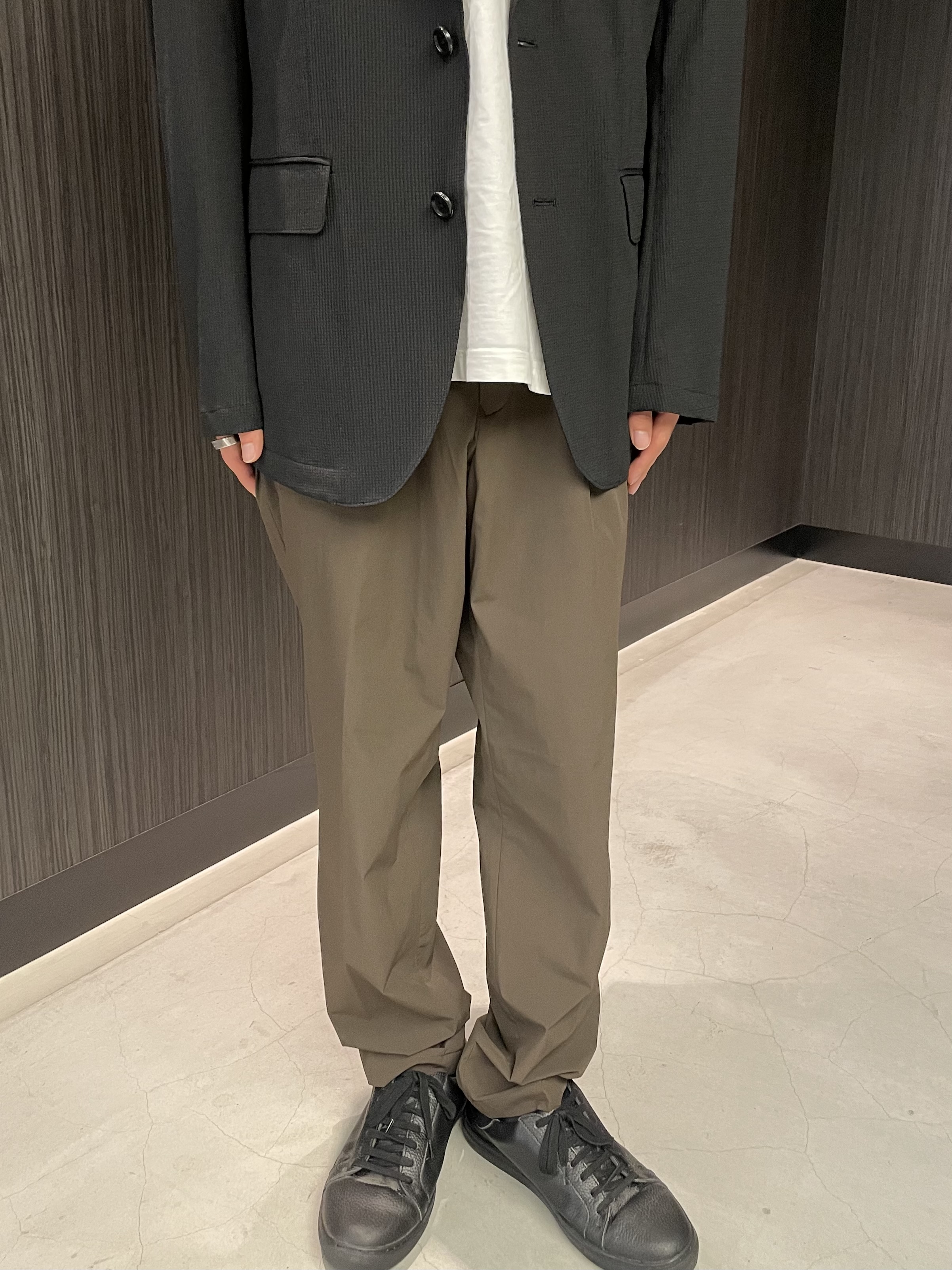 Okdさんの「TAKEO KIKUCHI｜【Begin5月号掲載/通気性】トリコットサッカー ジャケット」を使ったコーディネート