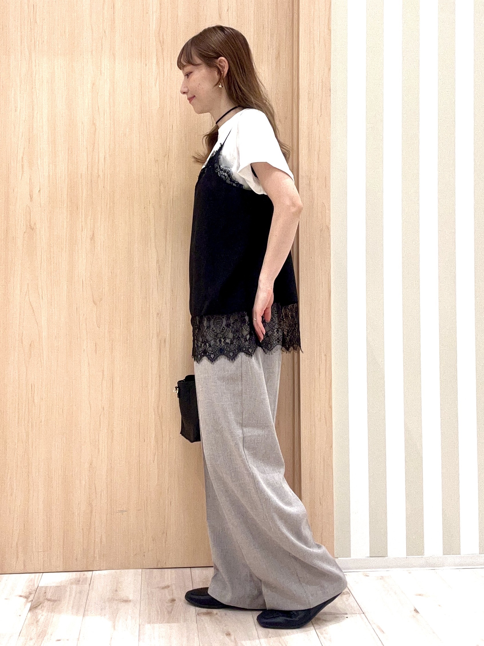 ririさんの「SHOO･LA･RUE｜【S-LL/洗濯機可】大人のベーシックカラープリントTシャツ」を使ったコーディネート