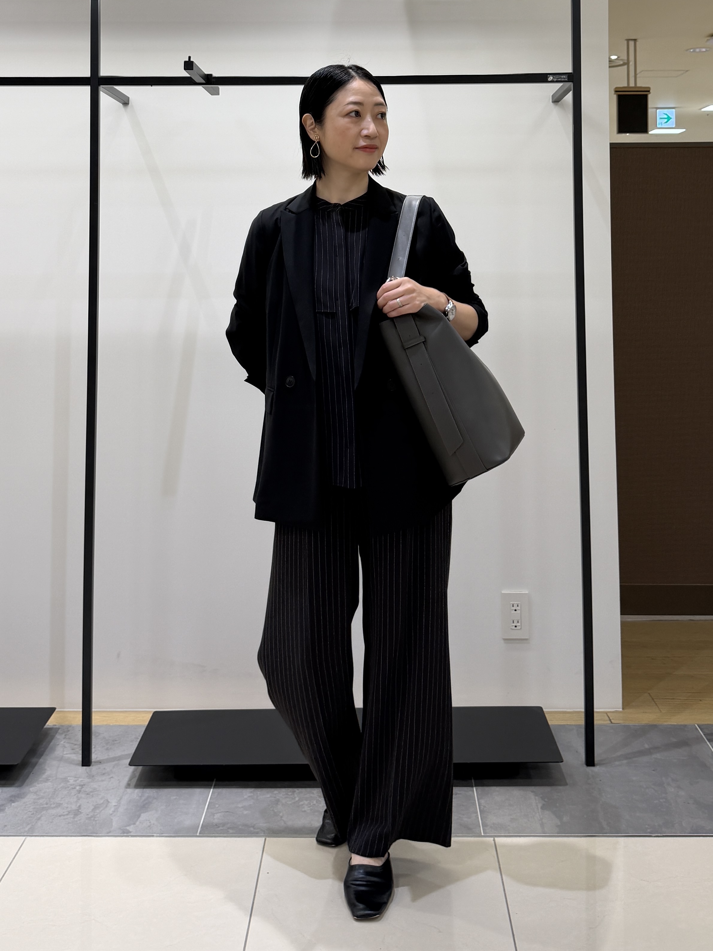 shihoさんの「INDIVI｜【接触冷感/UVケア/着る日傘】ダブルジャケット」を使ったコーディネート