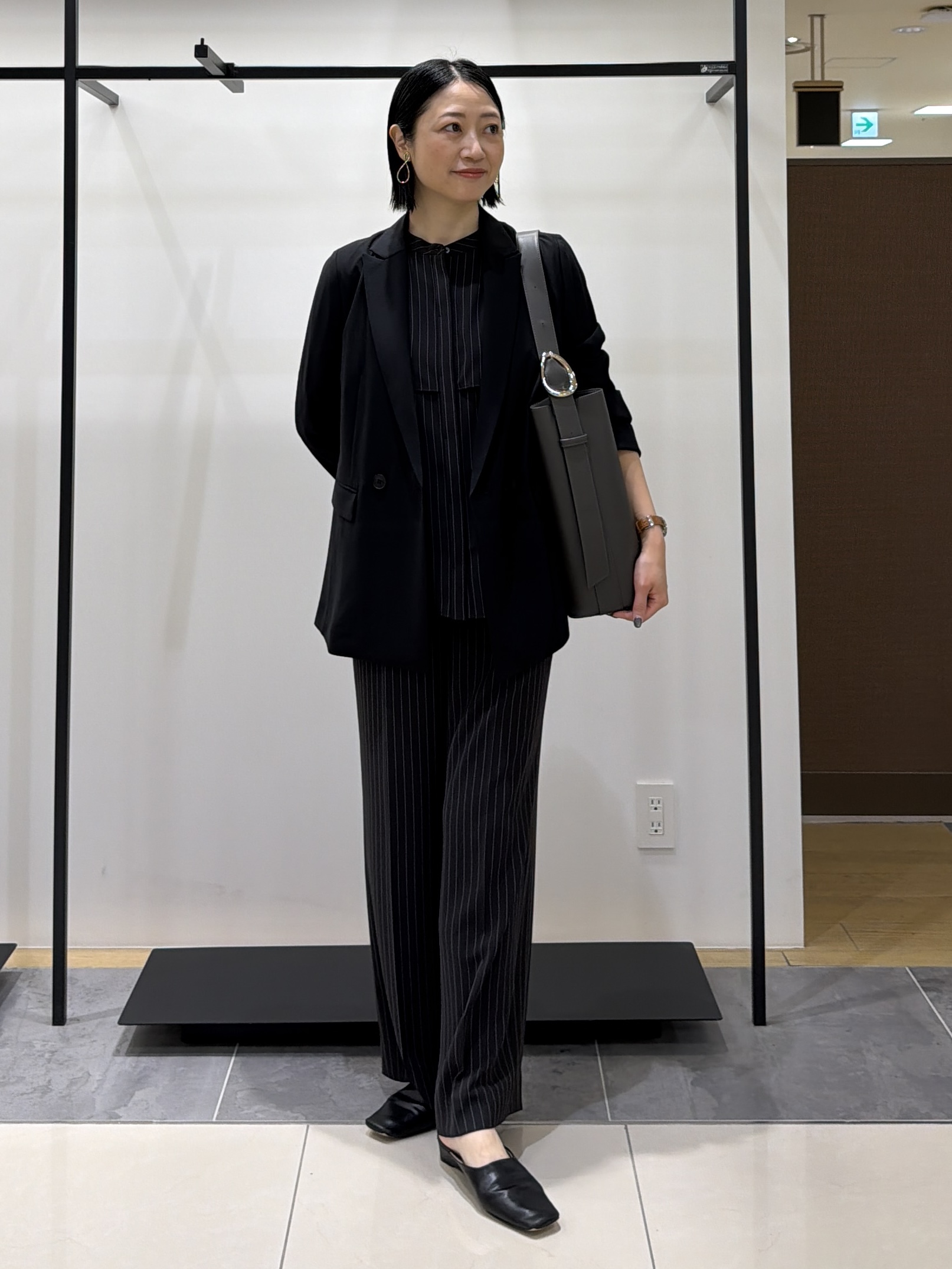 shihoさんの「INDIVI｜【接触冷感/UVケア/着る日傘】ダブルジャケット」を使ったコーディネート