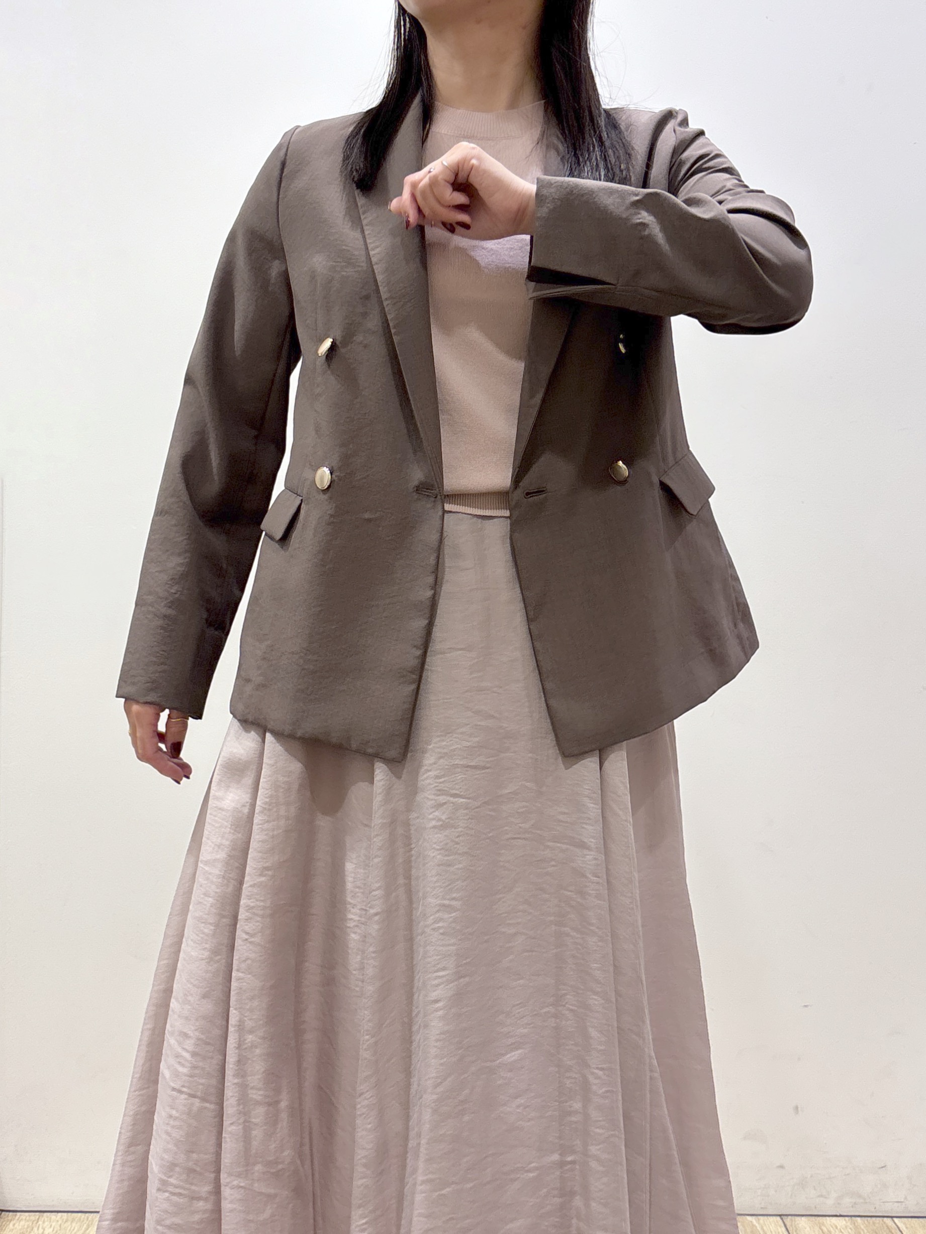 mameさんの「index｜《再入荷》ダブルブレストテーラードジャケット【接触冷感／吸水速乾／イージーアイロン／防シワ／洗濯機O」を使ったコーディネート