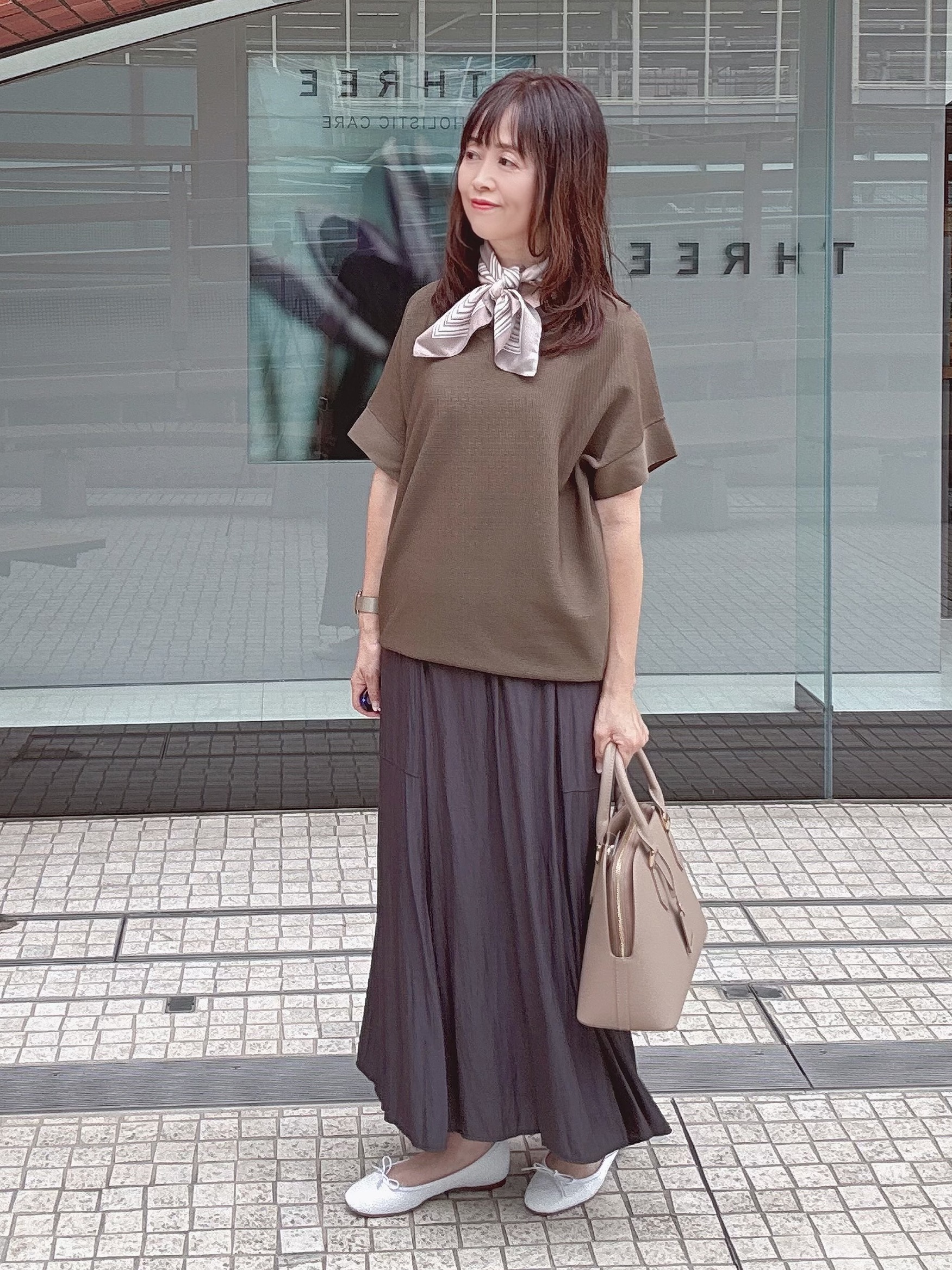 makiさんの「UNTITLED｜【11色展開/体型カバー】前後2WAYフレンチスリーブニット」を使ったコーディネート