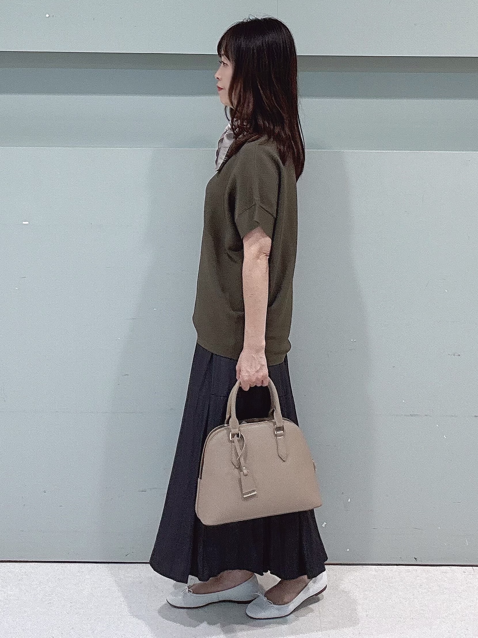 makiさんの「UNTITLED｜【11色展開/体型カバー】前後2WAYフレンチスリーブニット」を使ったコーディネート