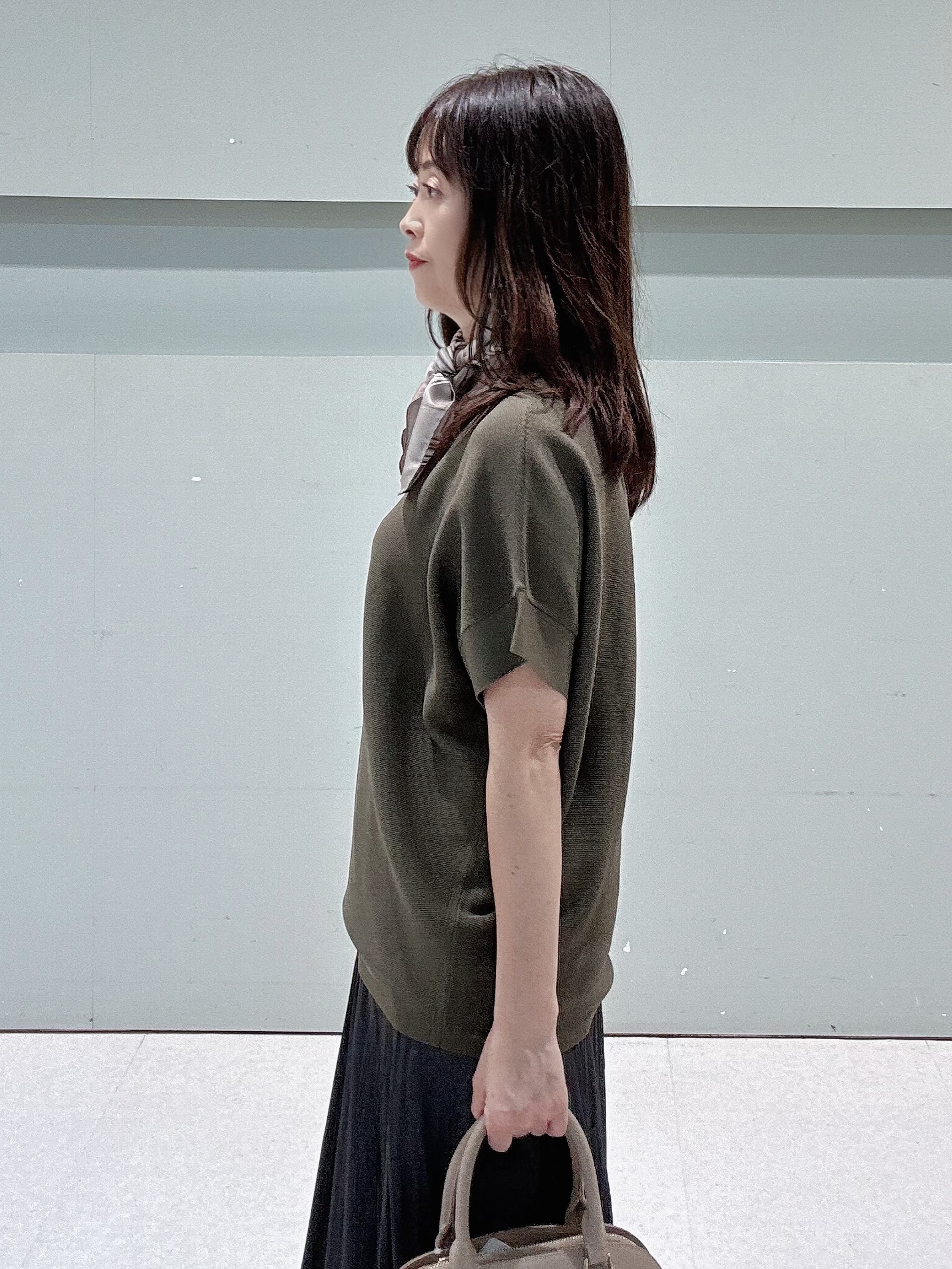 makiさんの「UNTITLED｜【11色展開/体型カバー】前後2WAYフレンチスリーブニット」を使ったコーディネート